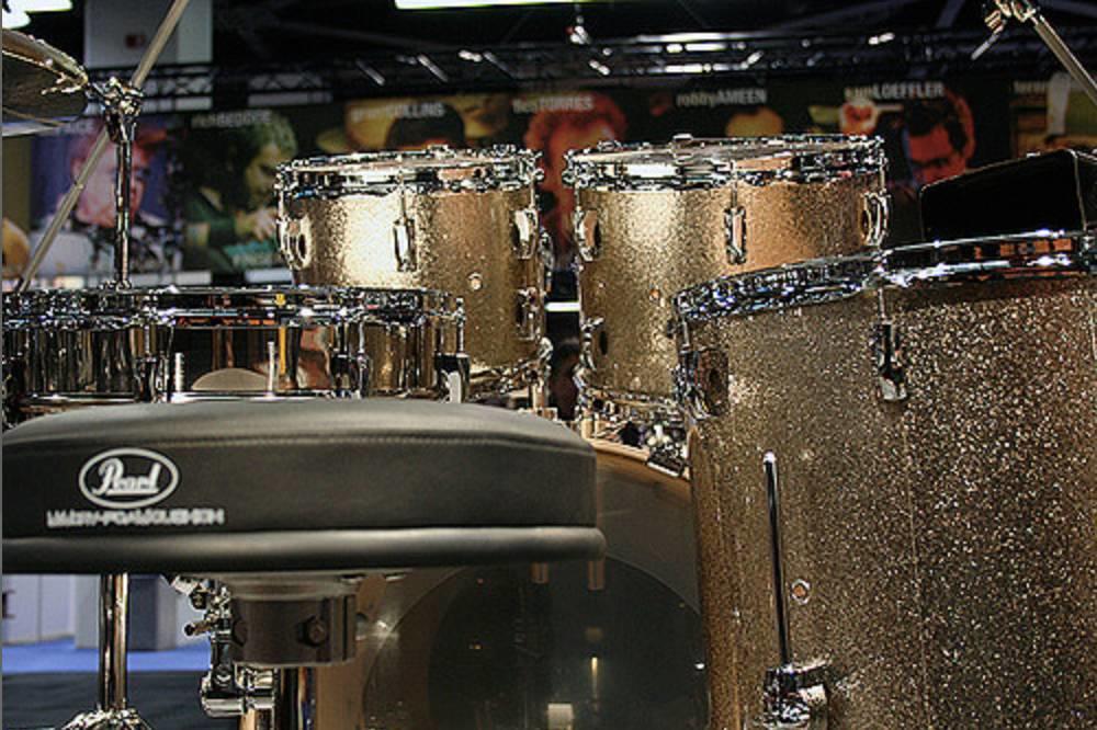 Comment devenir batteur acoustique ? 