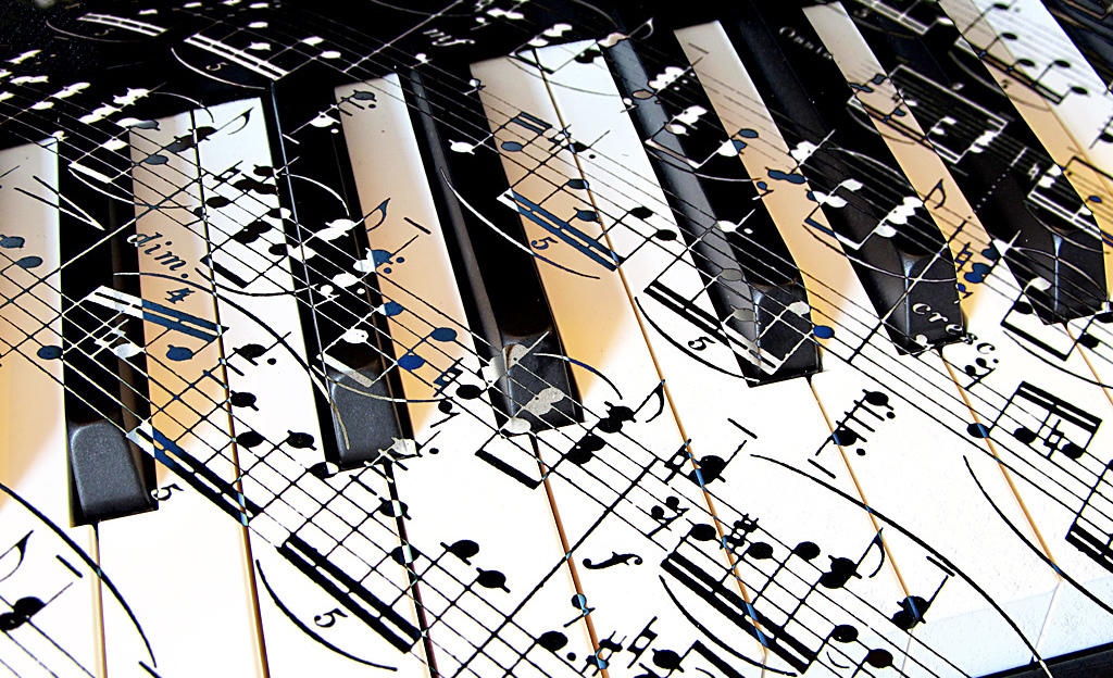 Comment progresser en piano grâce à sa culture ? 