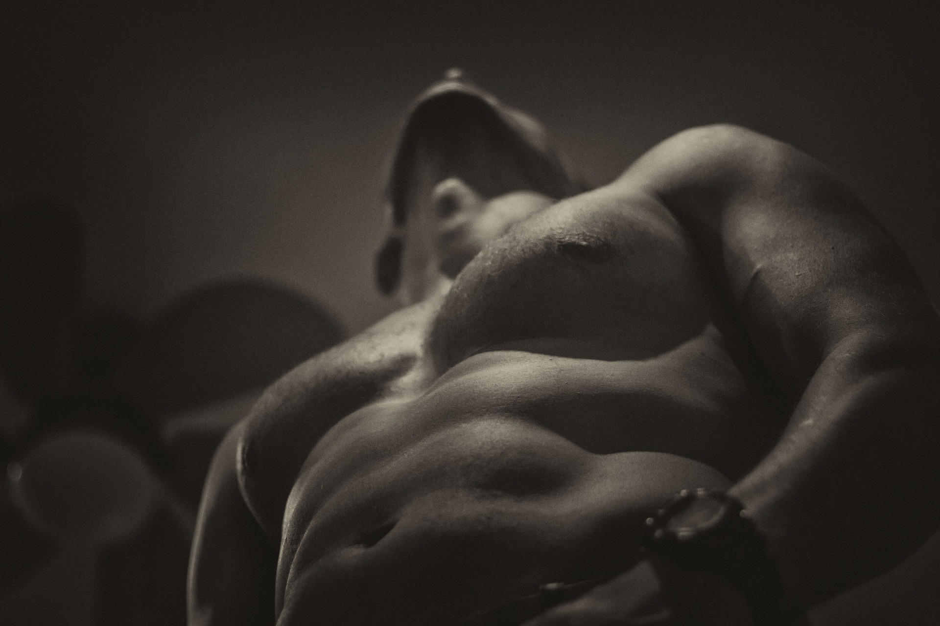 Peut-on être musclé sans protéines ?
