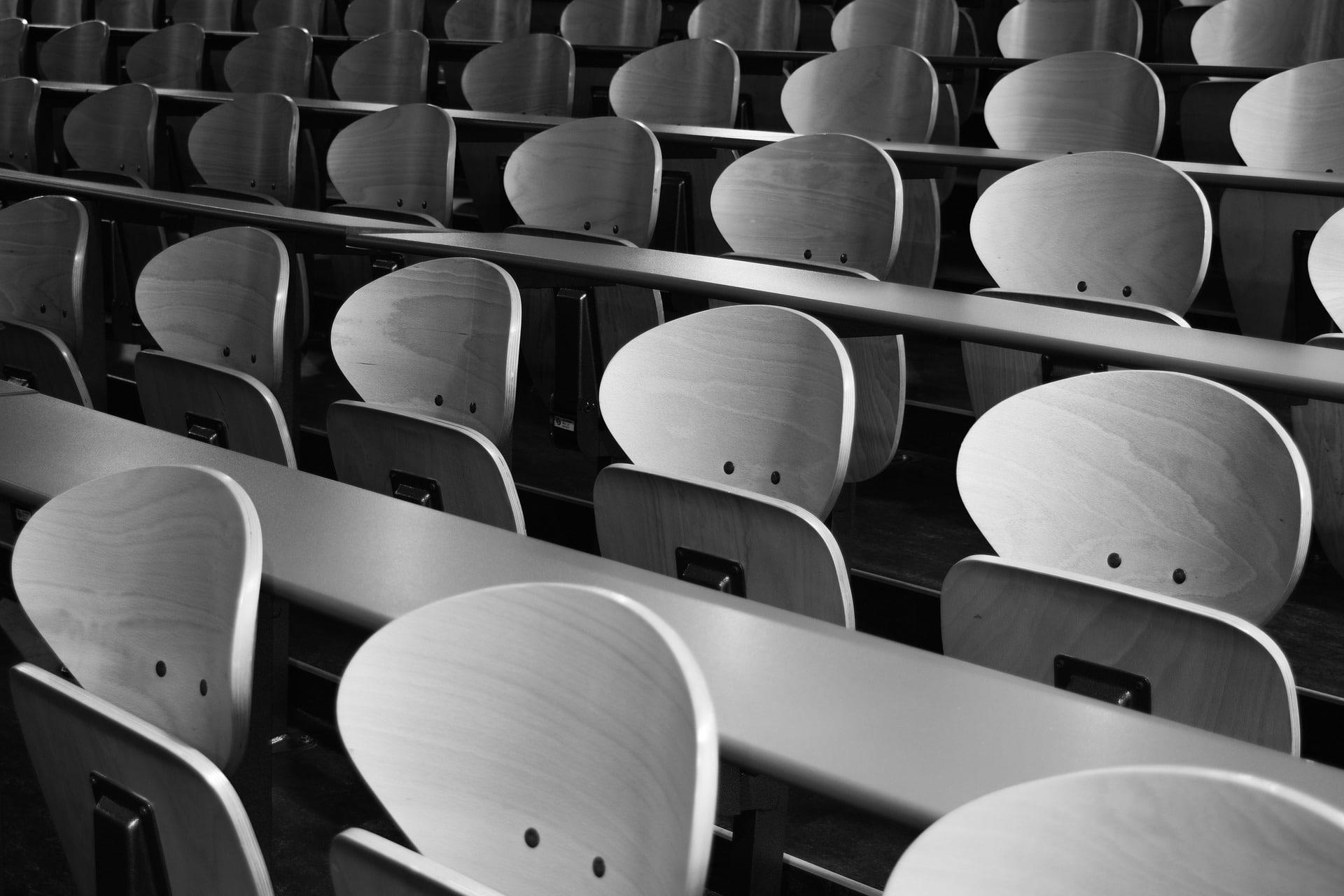 Se faire accompagner par un pro pour ne plus craindre les amphithéâtres bondés d'étudiants !