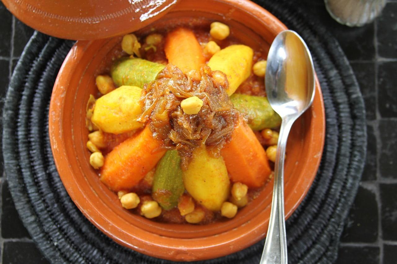 Combien coûte un repas au restaurant au Maroc ?