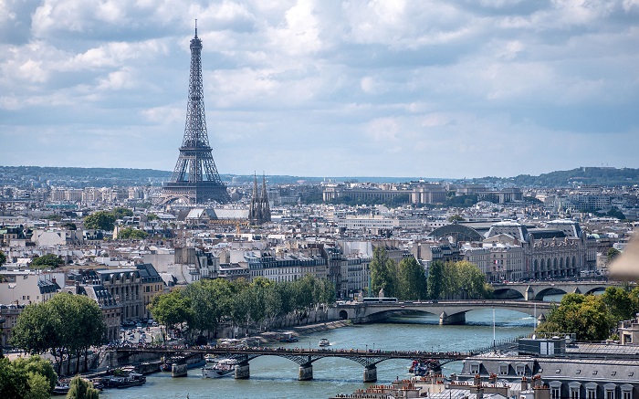 De quelle manière trouver un emploi de prof de FLE ?
