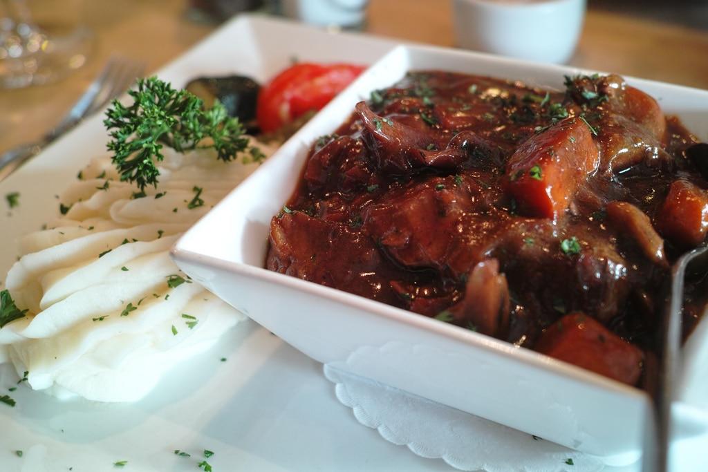 Comment cuisiner le boeuf bourguignon ? 
