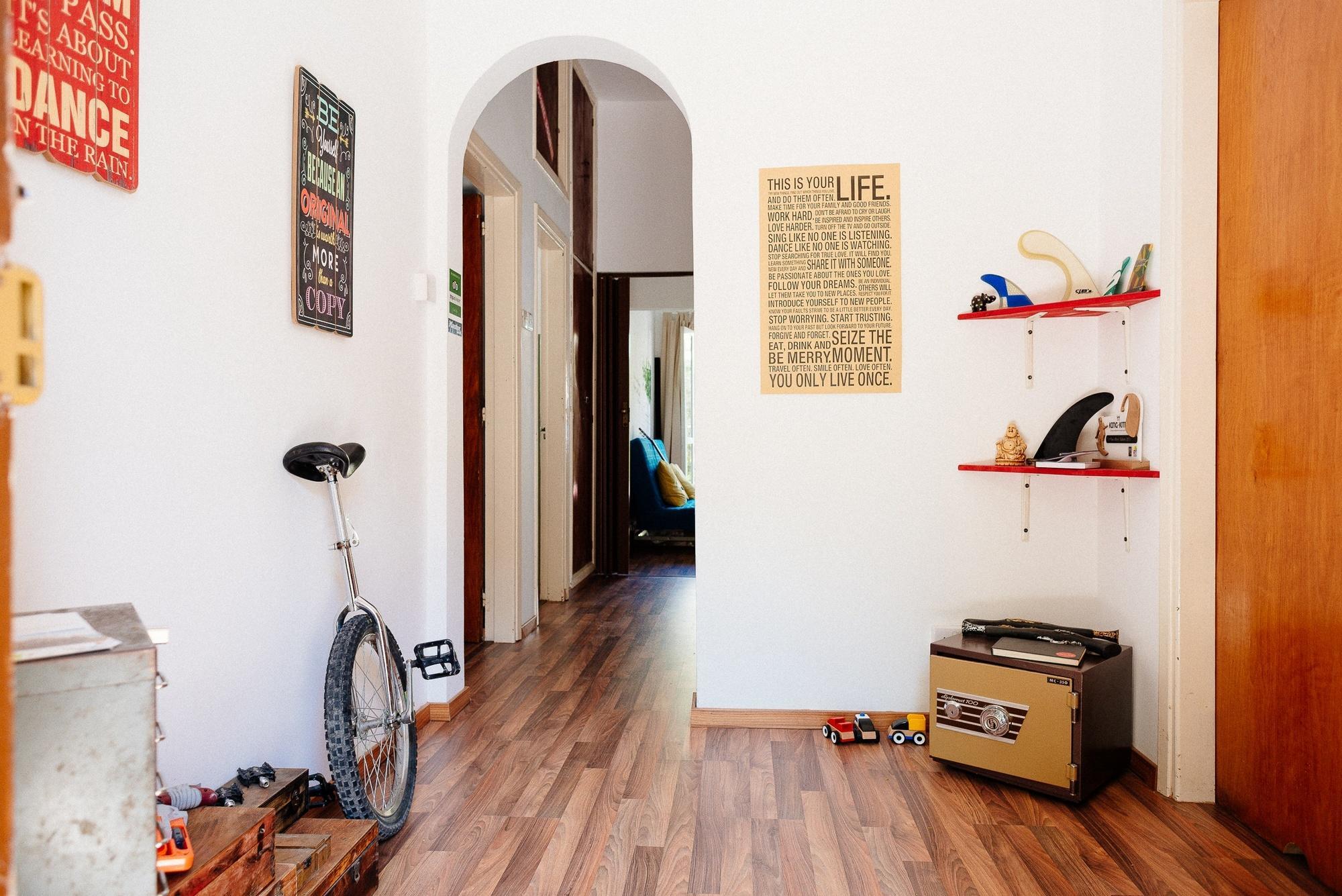 Se placer en immersion chez les gens : en dormant dans leur appartement !