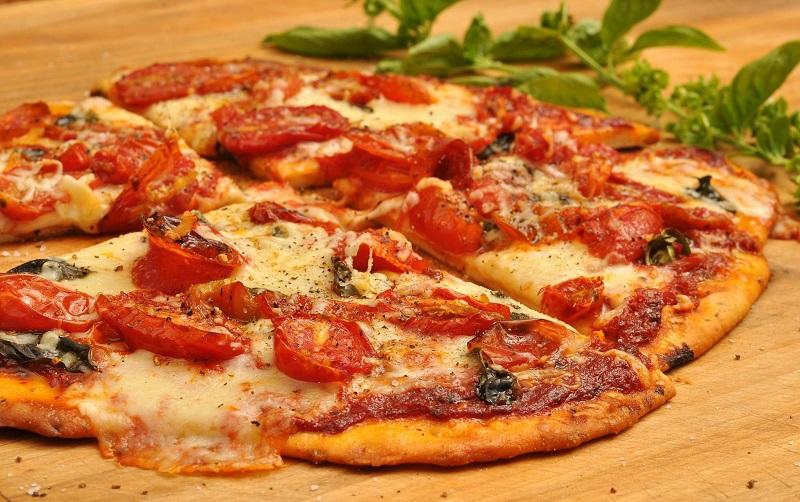 Quelle est la recette d'une pizza ?