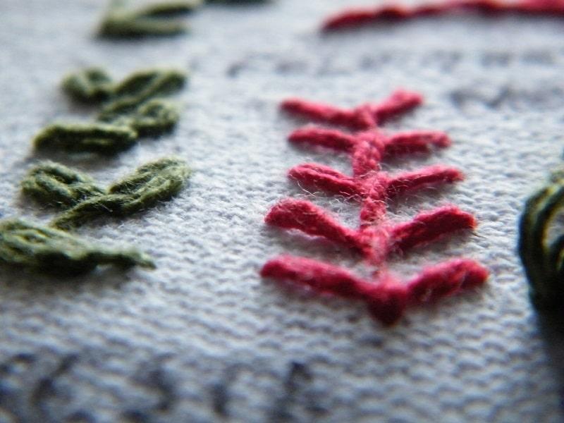 Pourquoi utiliser une vitre sur une broderie ?