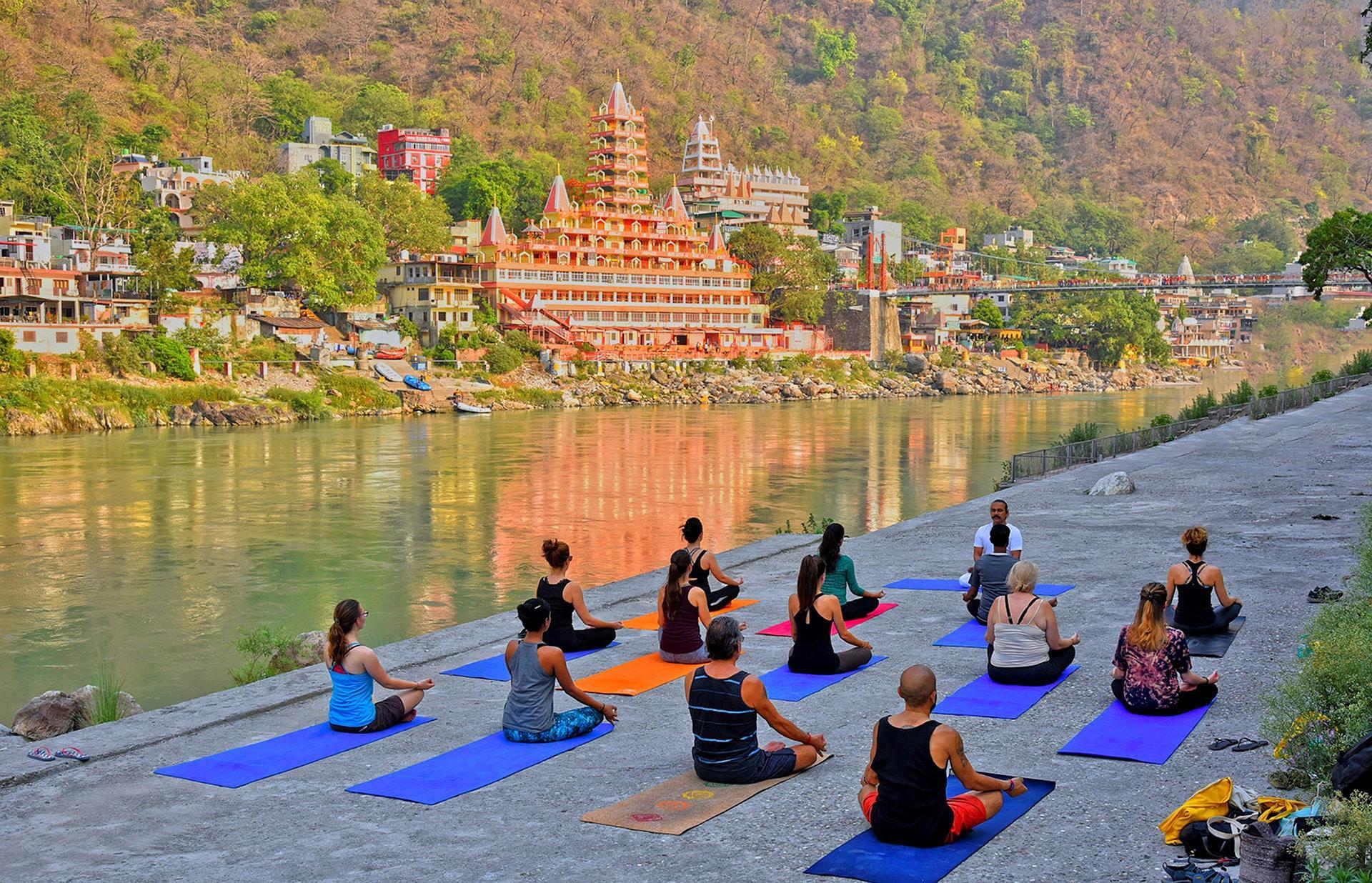 Peut-on faire du yoga ailleurs que dans un ashram en Inde ?