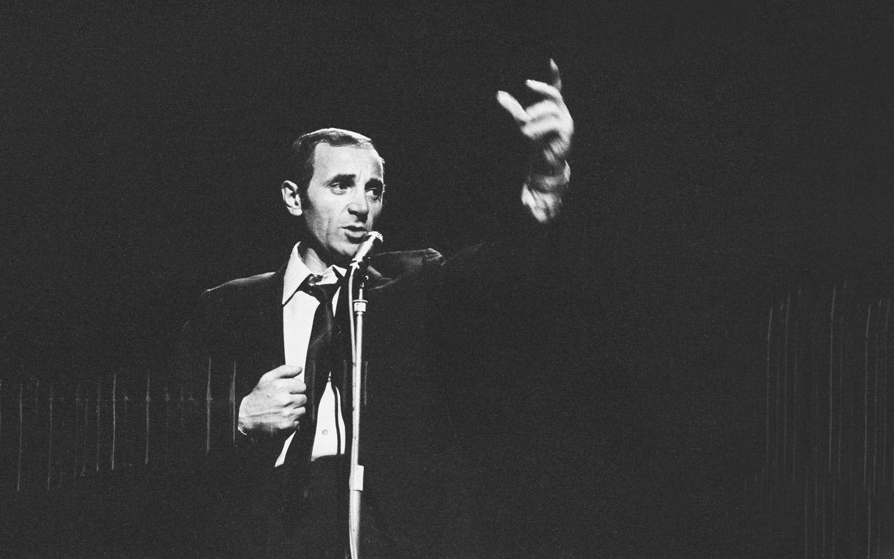 Quels sont les airs musicaux français idéaux pour commencer à chanter ?