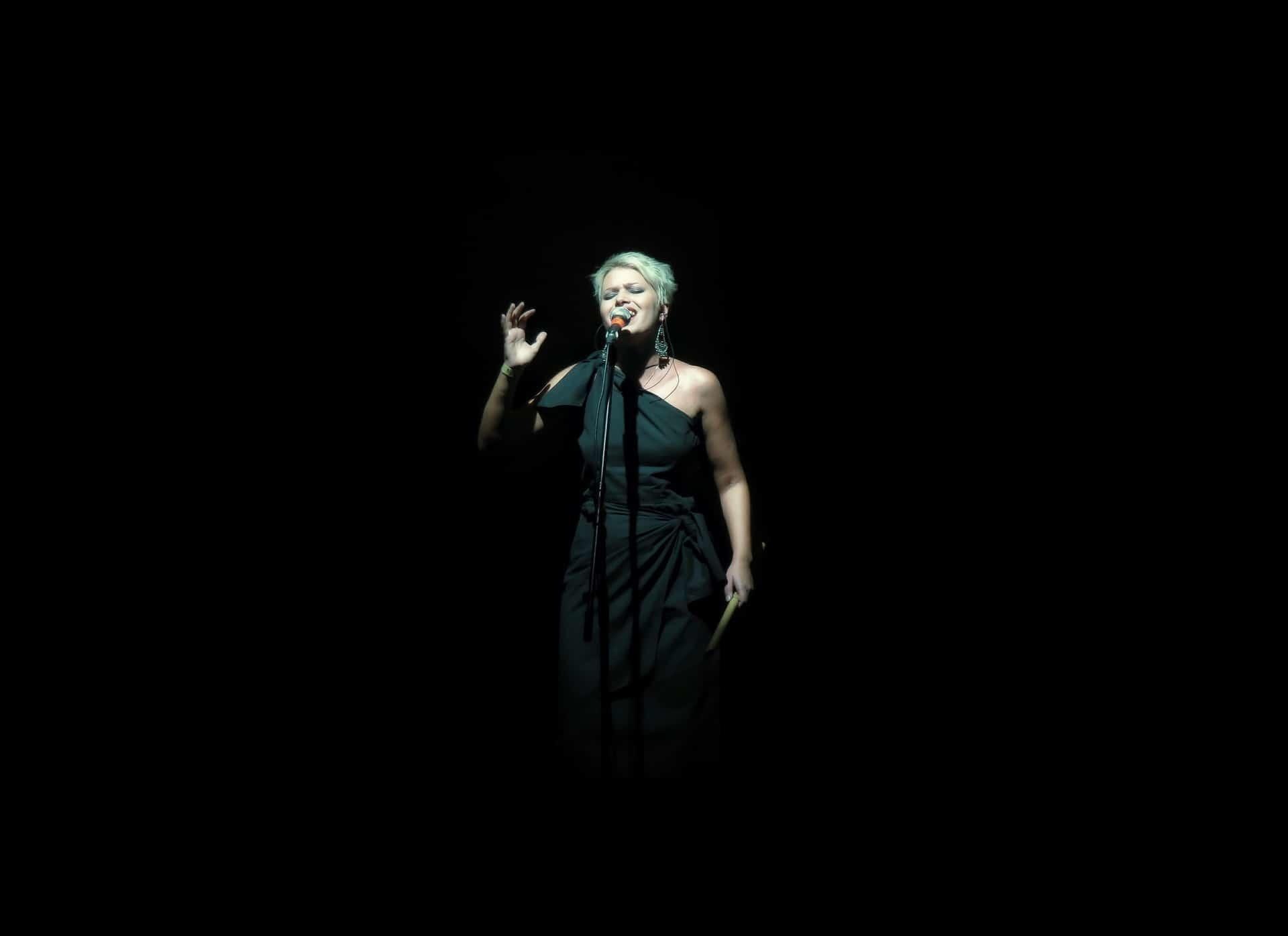 Peut-on chanter a capella sur youtube ?