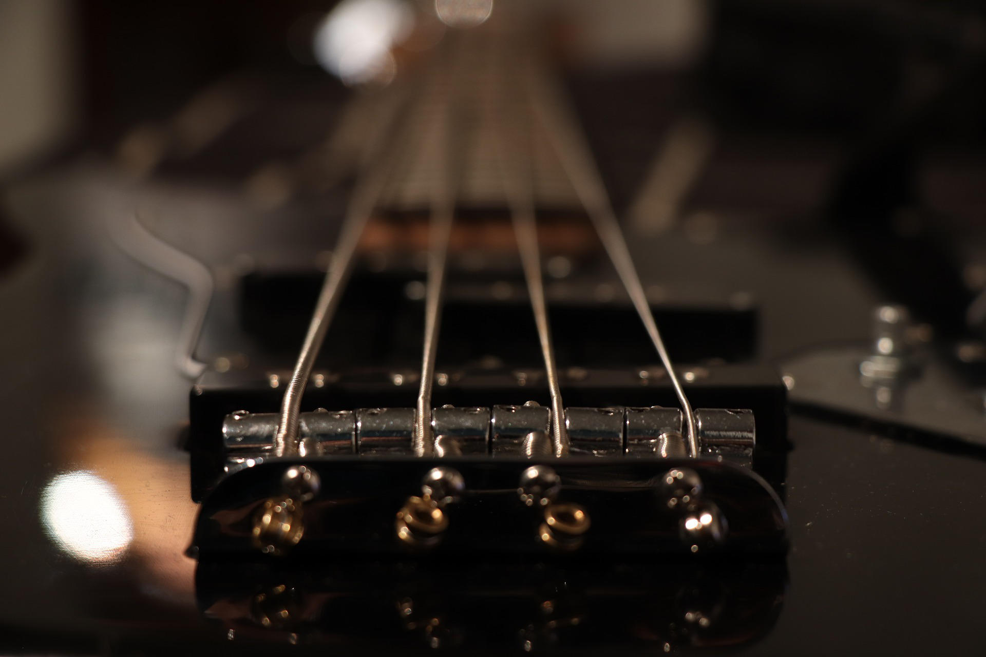 Où trouver un prof de basse en ligne ?