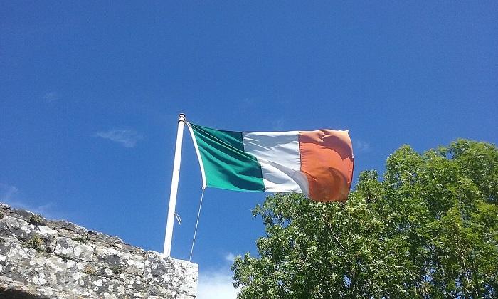 Pourquoi y a-t-il deux Irlande ?