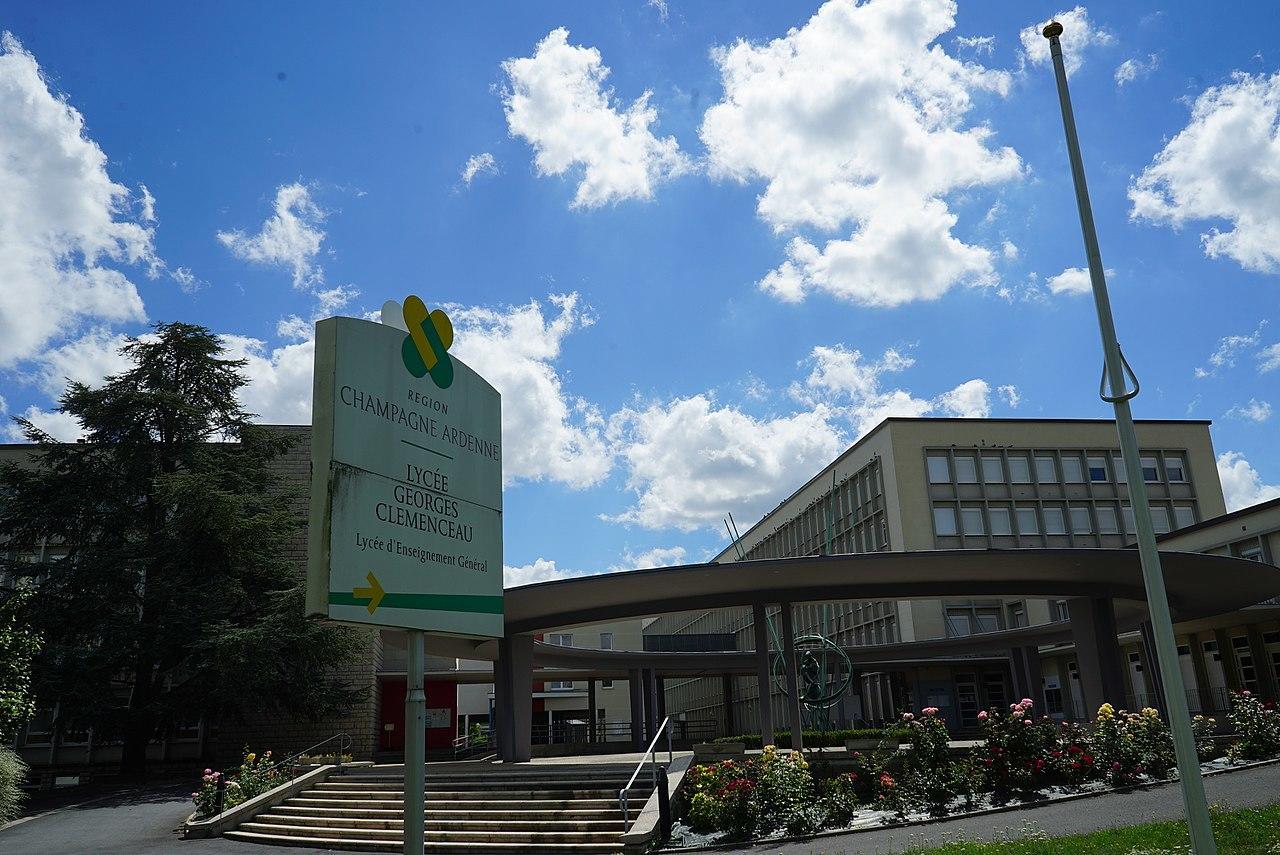 Se former au cycle secondaire sur la culture nippone : dans quel établissement ?