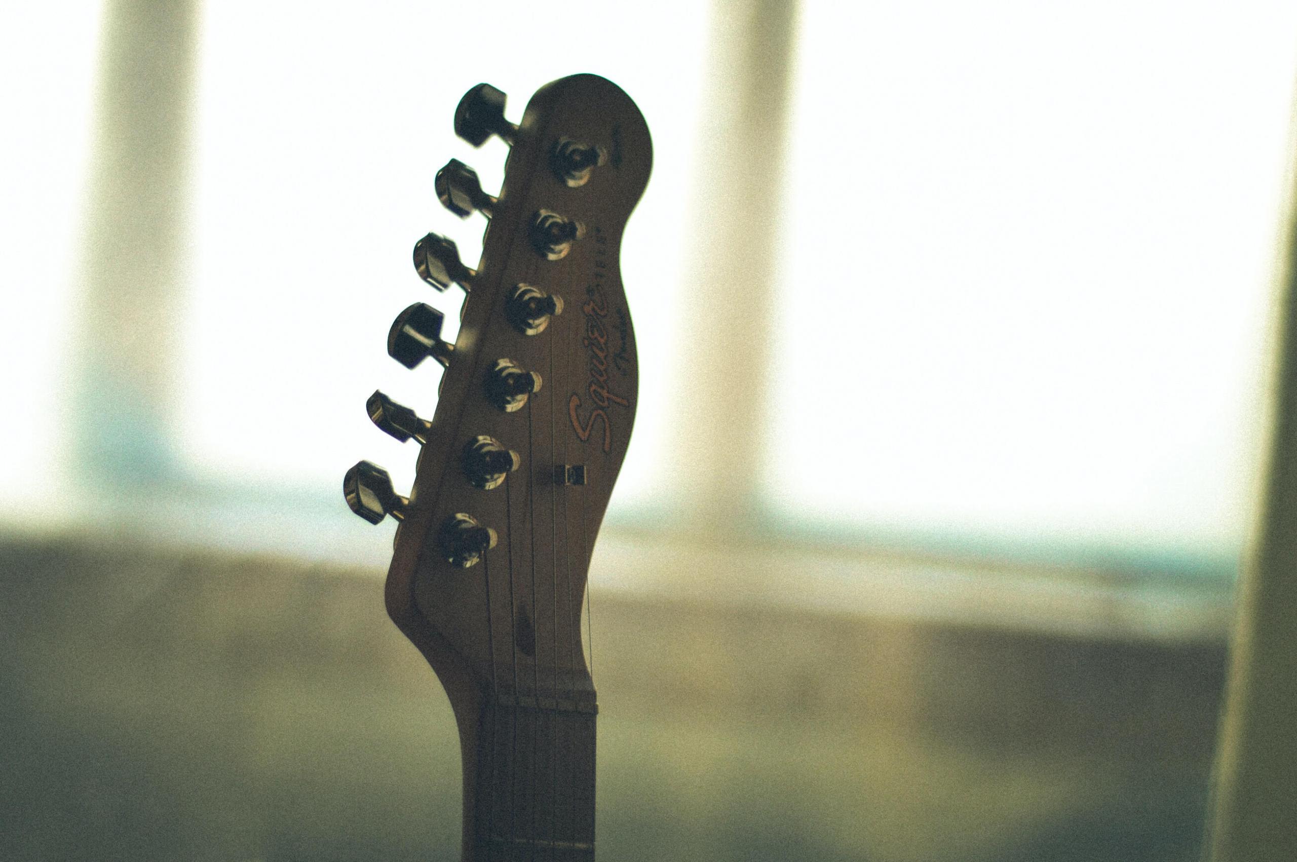 Quel modèle de Fender acheter pour une première guitare ?