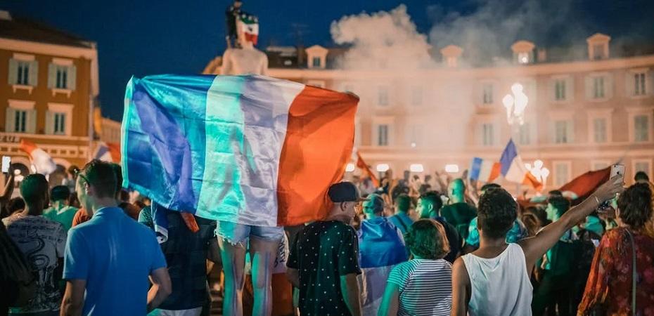 De quelle manière apprendre la Mareillaise ?