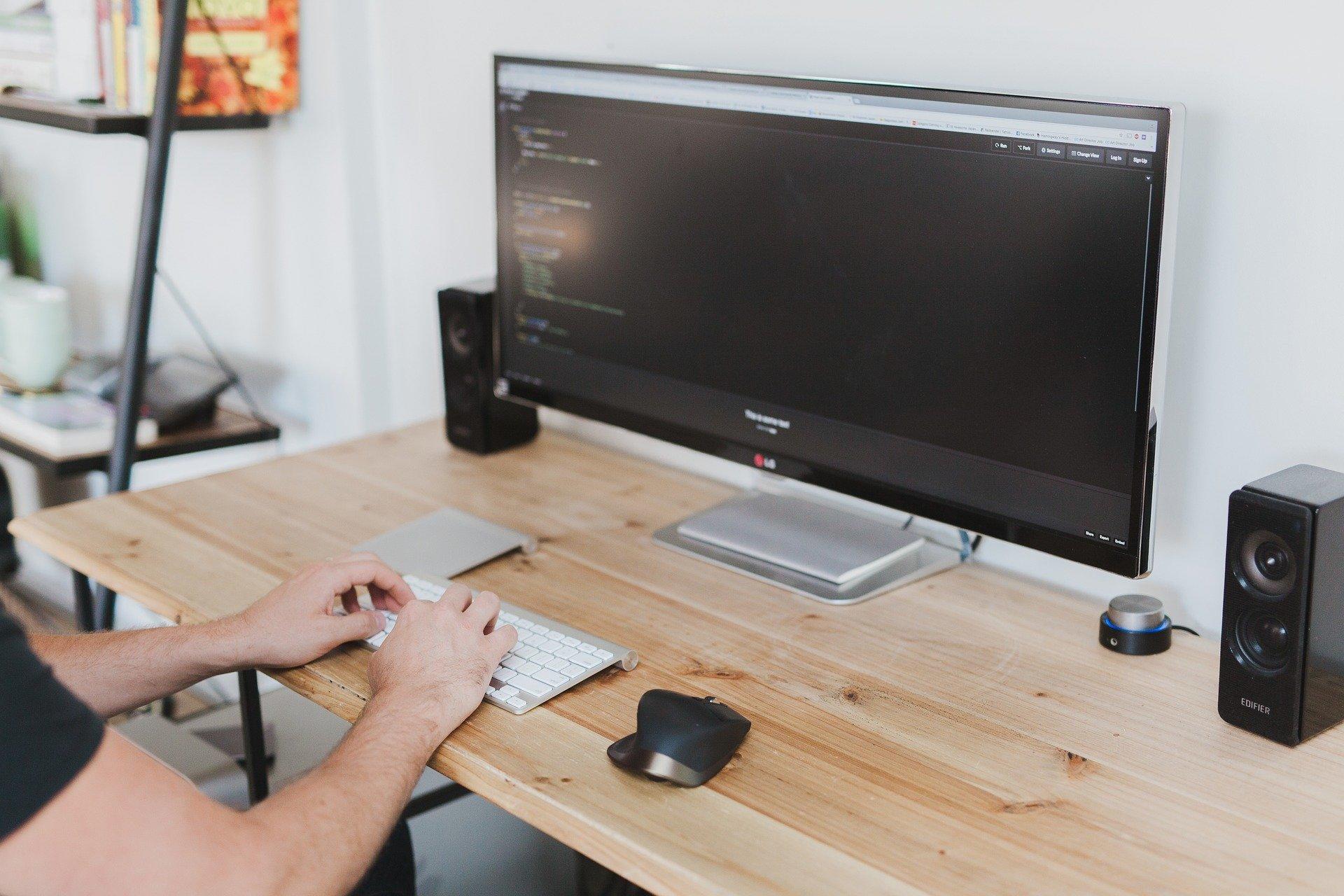 Quels sont les avantages d’apprendre à coder en C ?