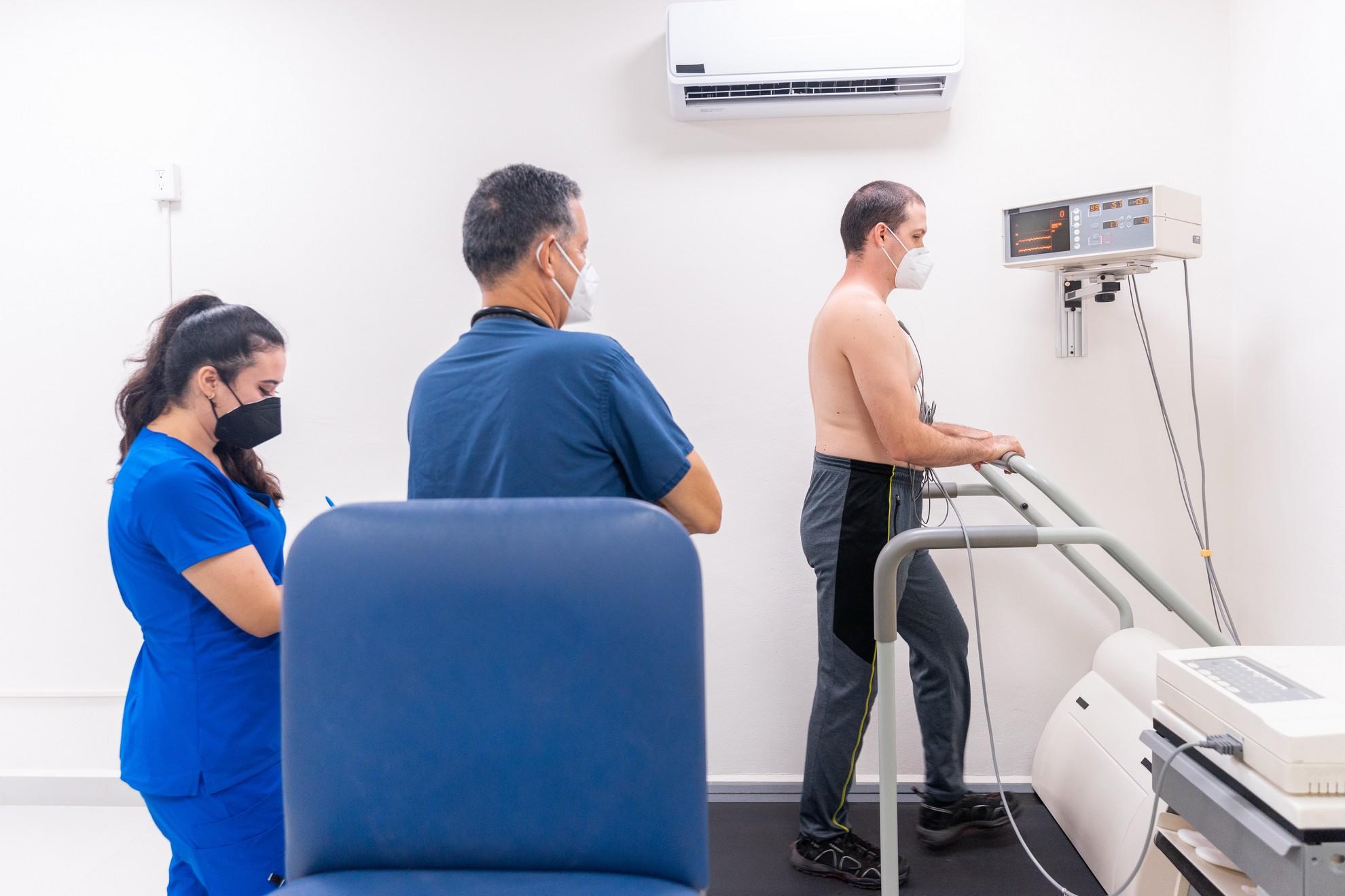 Comment passer le permis de conduire quand on est en fauteuil roulant ?