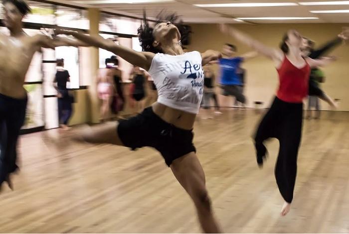 Pourquoi apprendre la danse sur internet ?