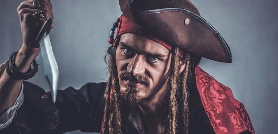 Comment coudre un déguisement de pirate ?