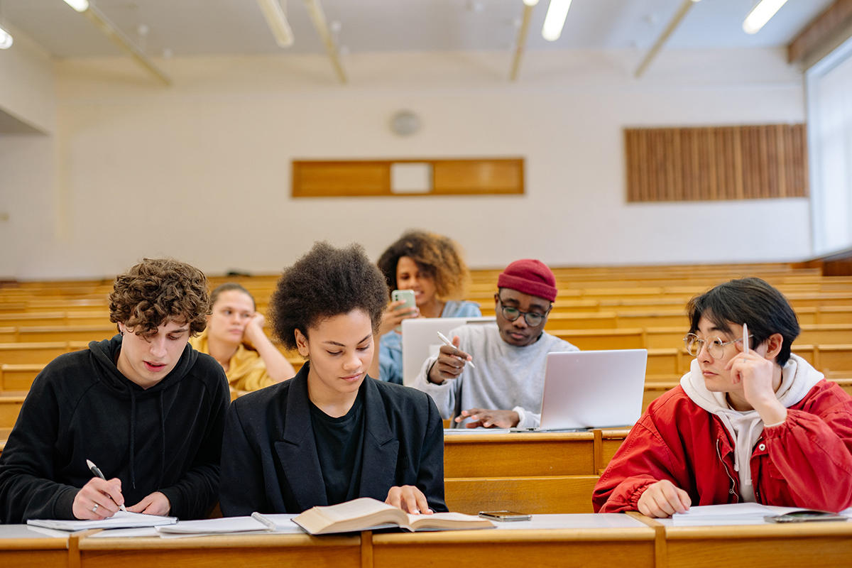 suivre le soutien scolaire en groupe