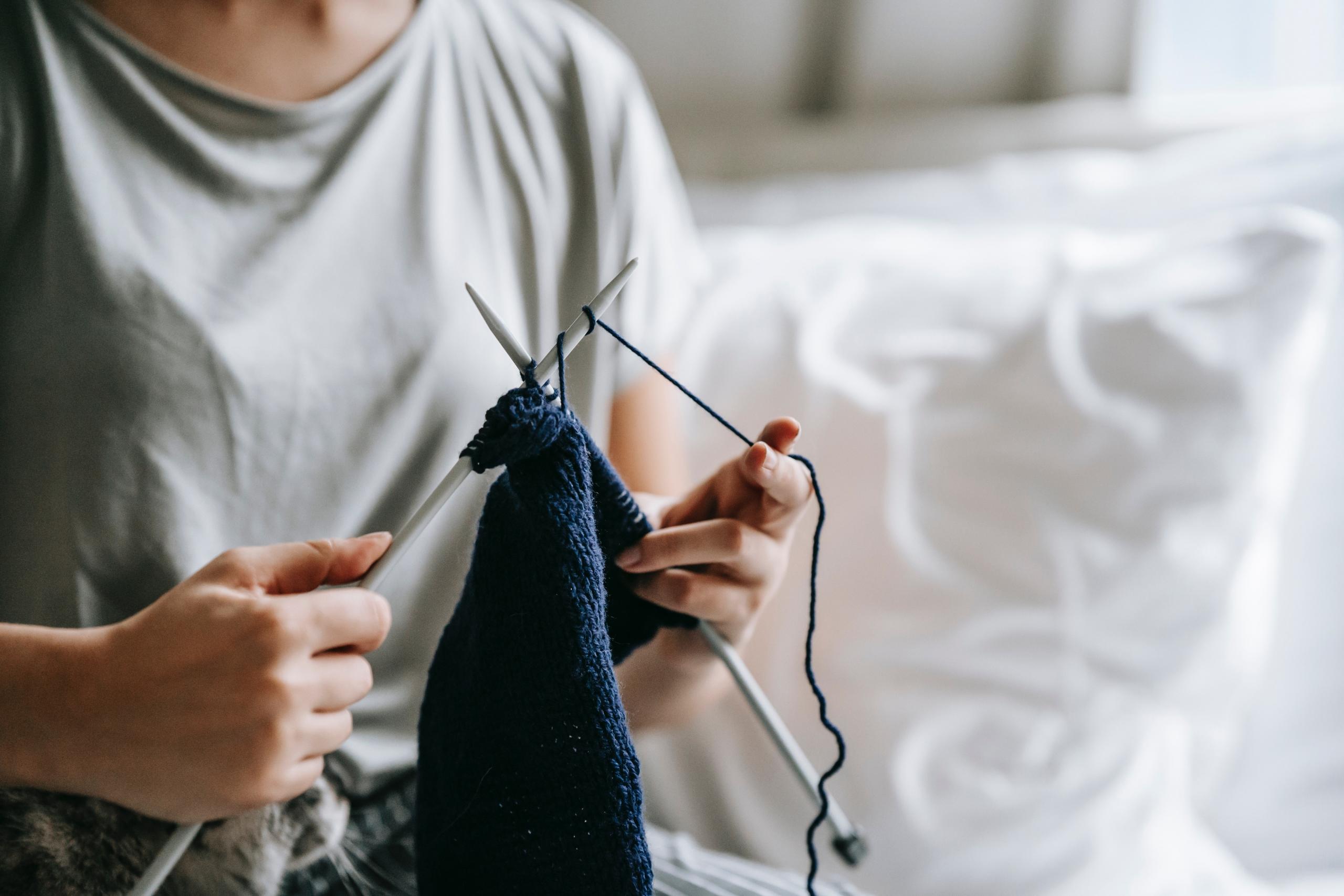 Peut-on apprendre à tricoter gratuitement ?