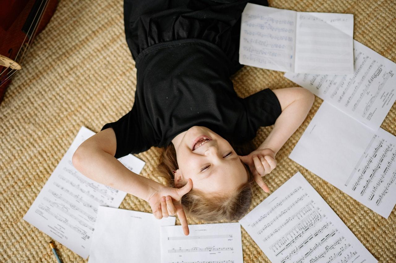 Quelle est la meilleure méthode gratuite pour apprendre le solfège en ligne ?