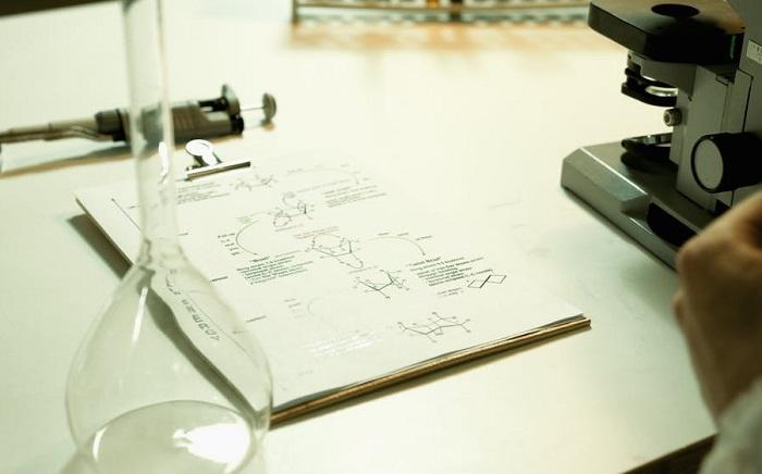 Comment mieux apprendre les sciences physiques et la chimie ? 