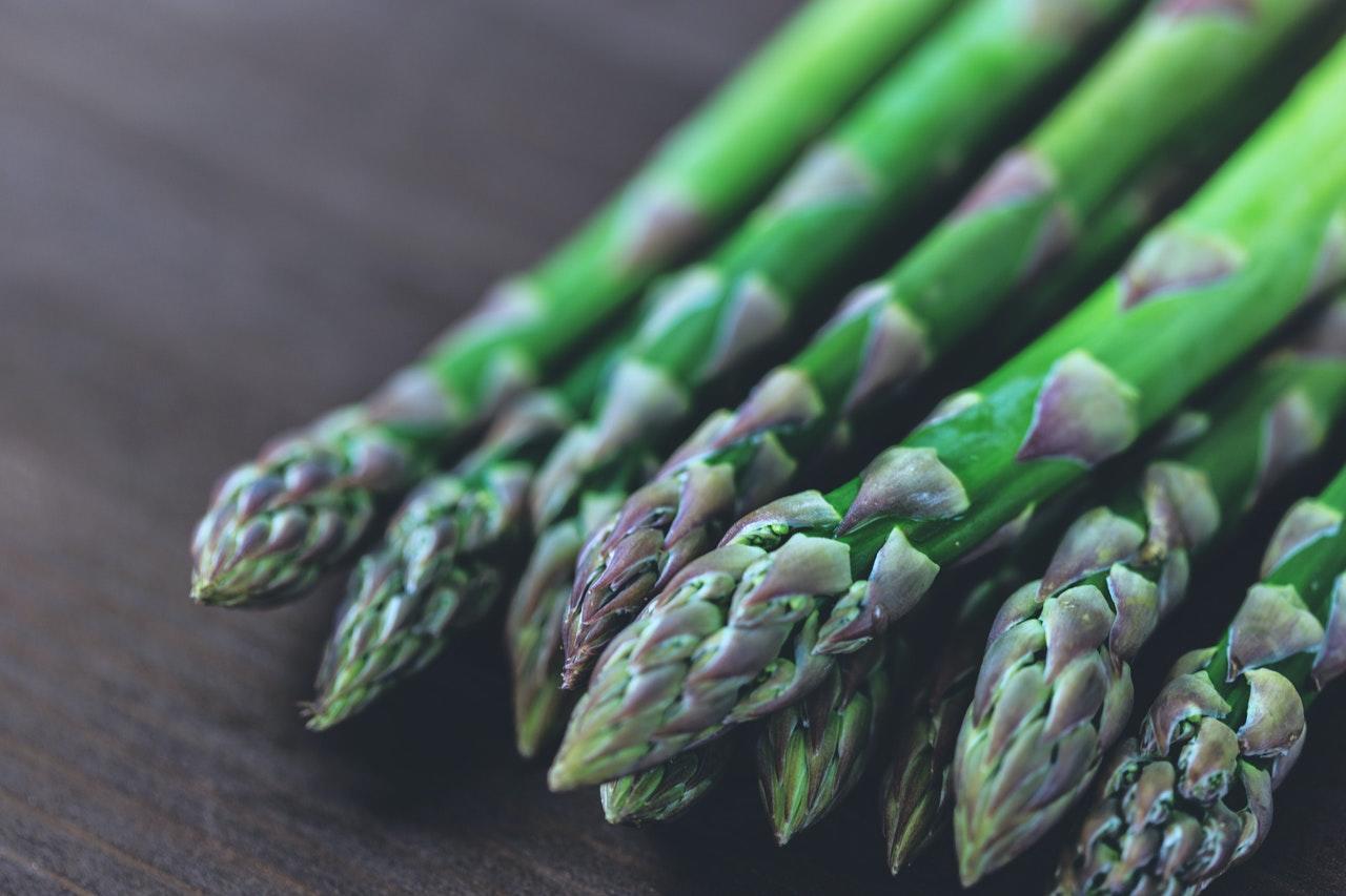 Que faire au début du repas de Pâques ? 