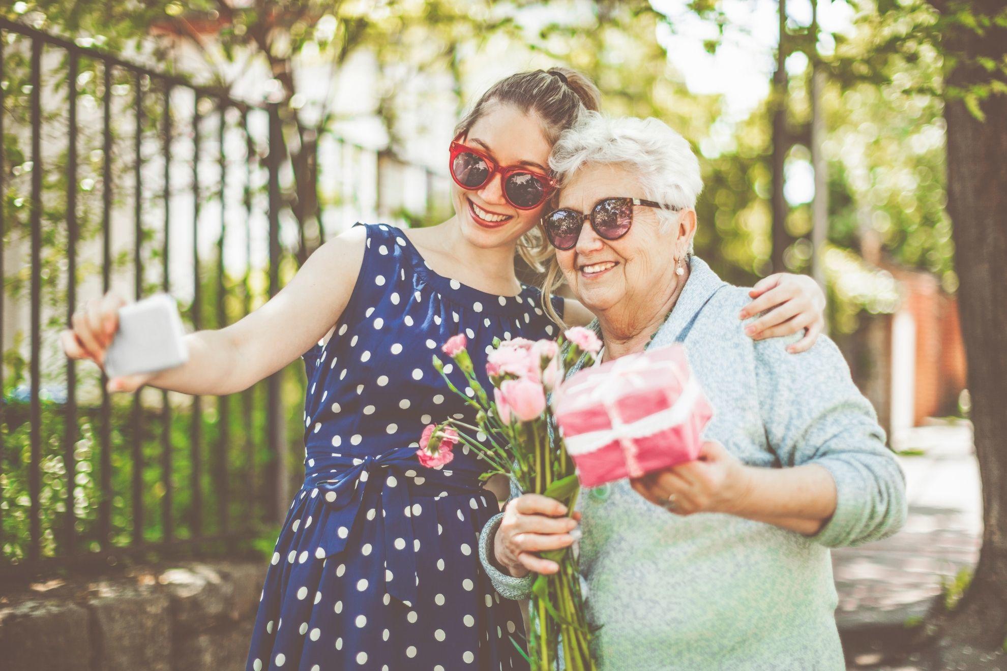 Comment faire plaisir à sa mamie sans se ruiner ?