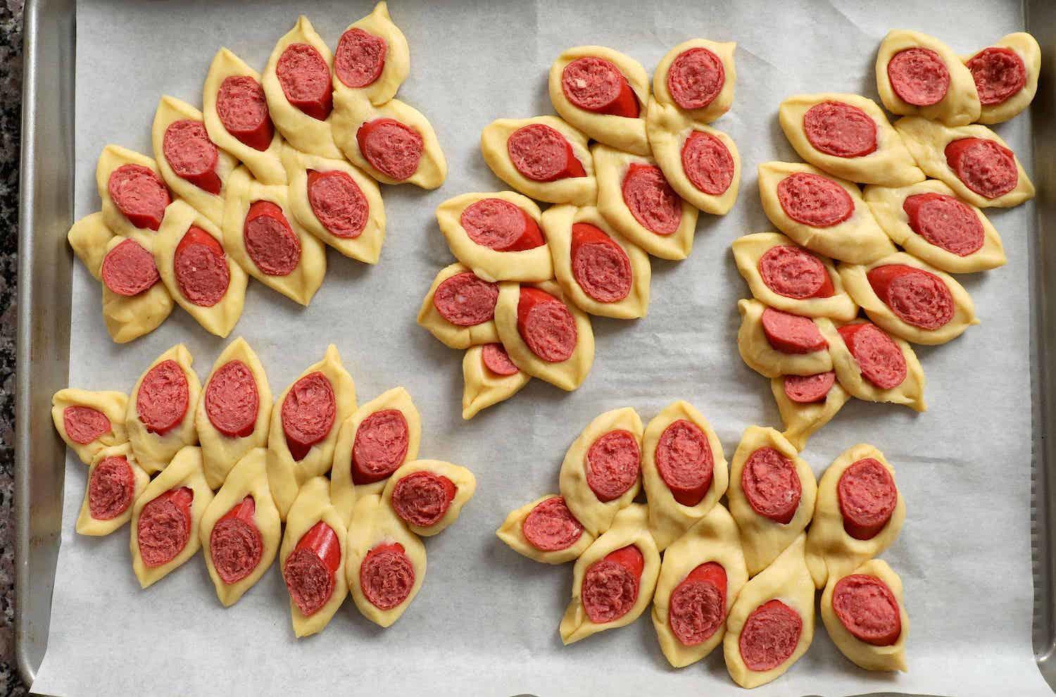 Petits pains coréen à la saucisse après cuisson.