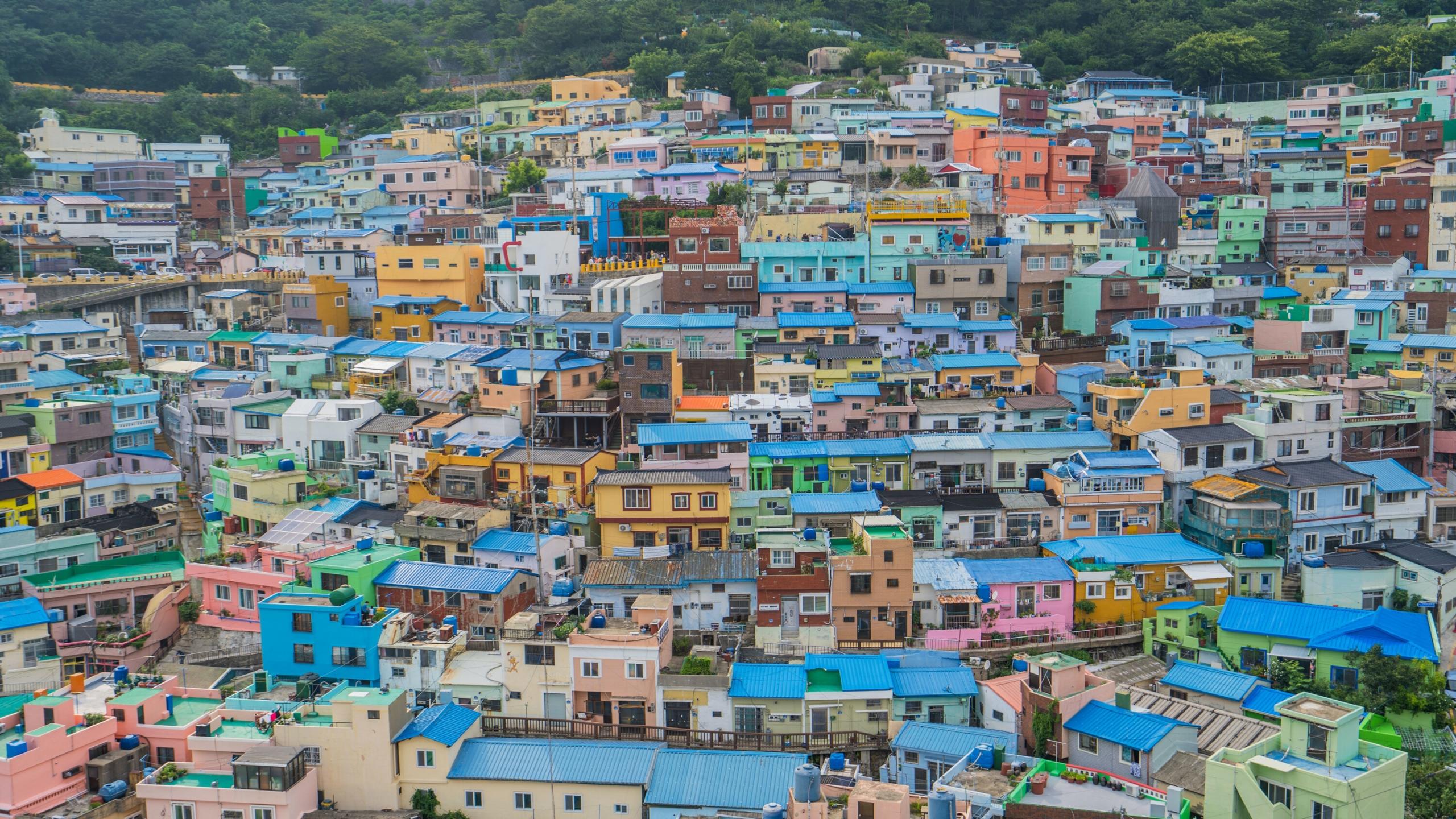Busan est ses nombreuses maisons colorées.