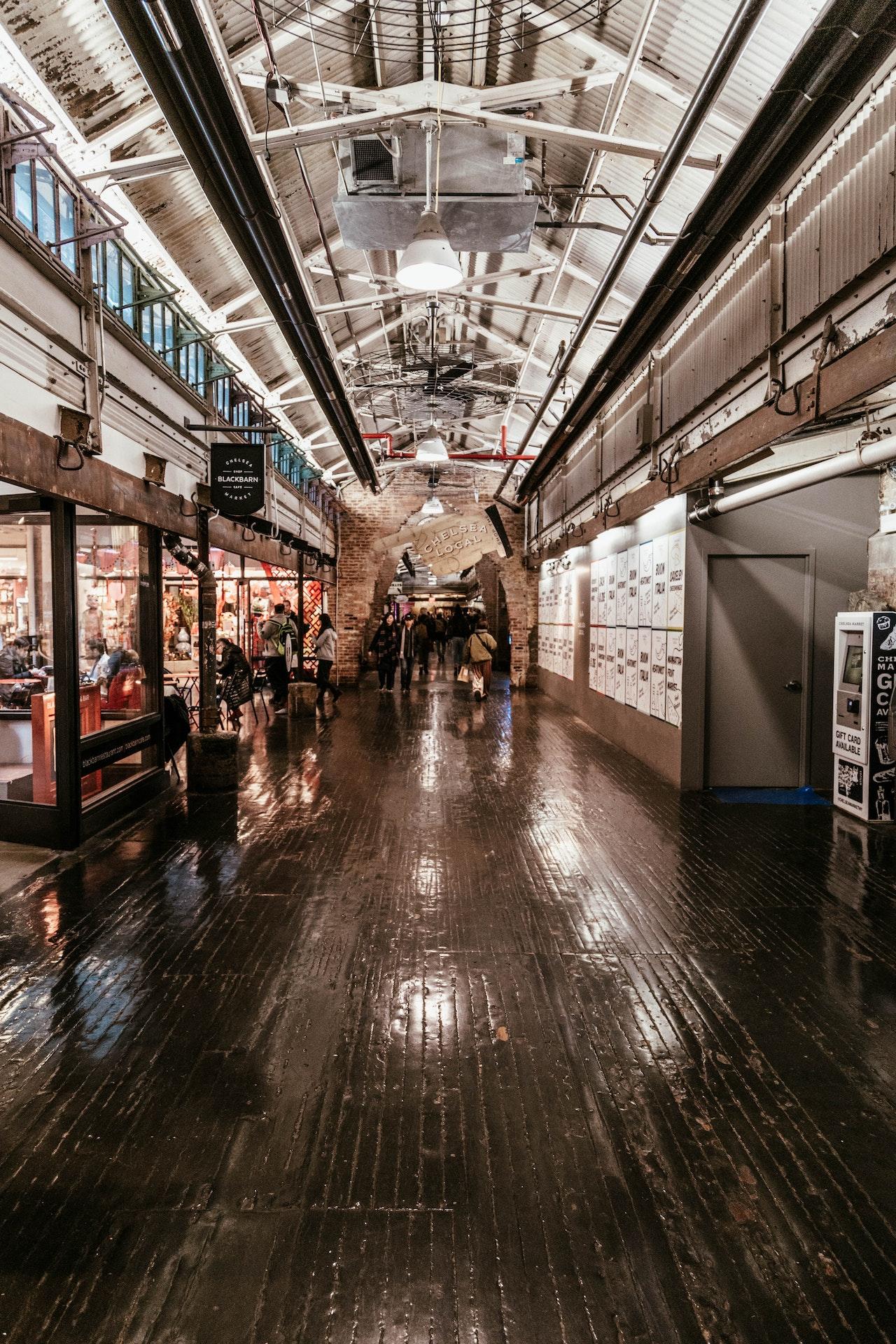 Une allée du Chelsea Market à New York. 