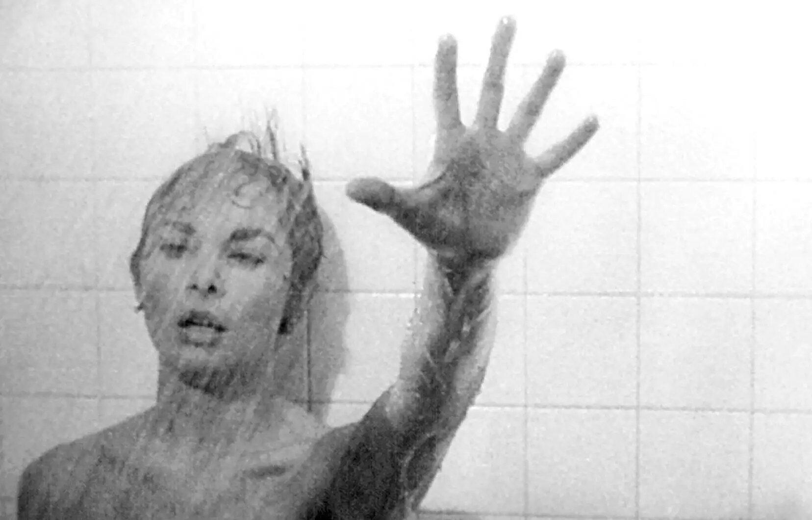 L'actrice de Psychose dans l'iconique douche.