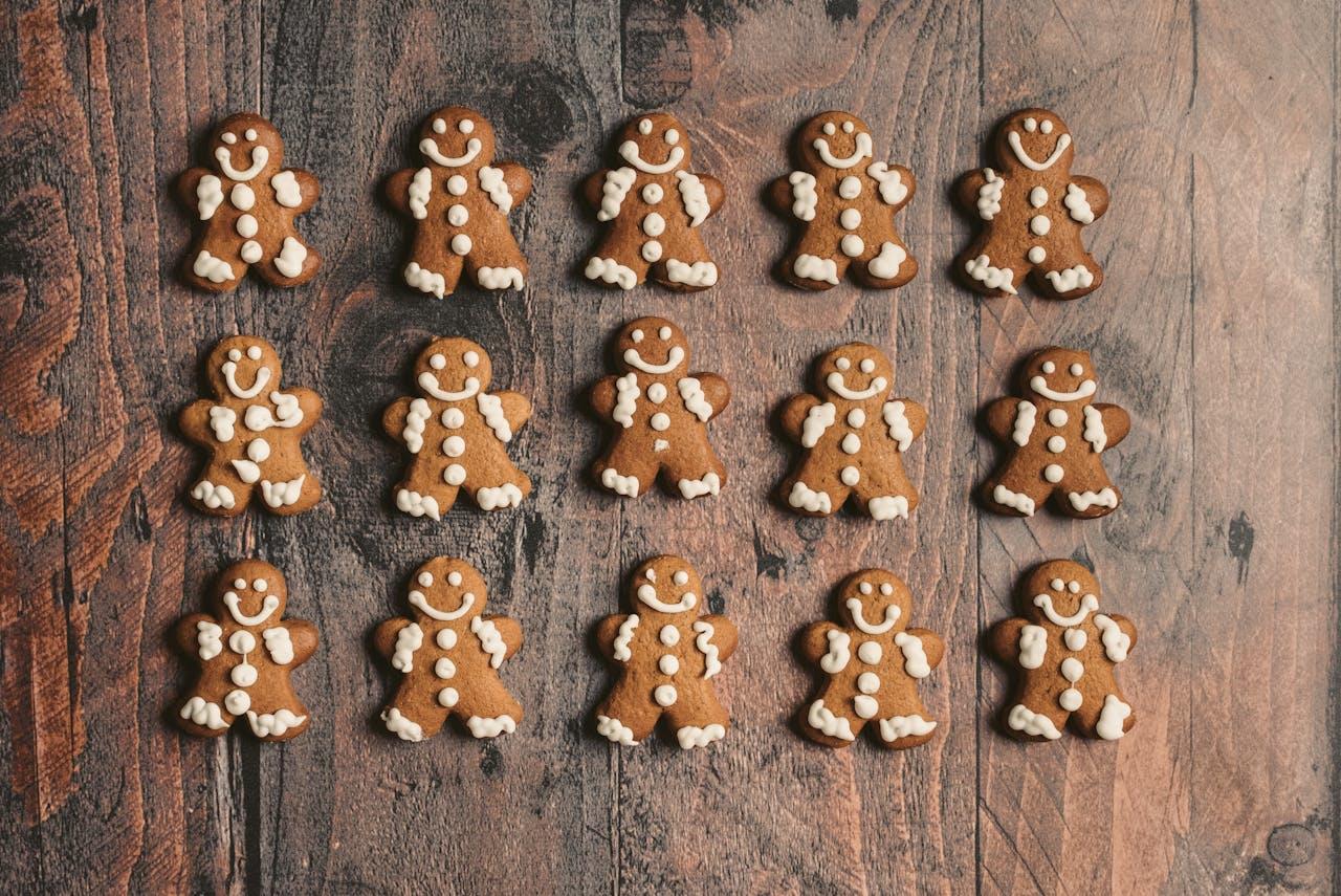 15 bonhommes sablés à la cannelle.