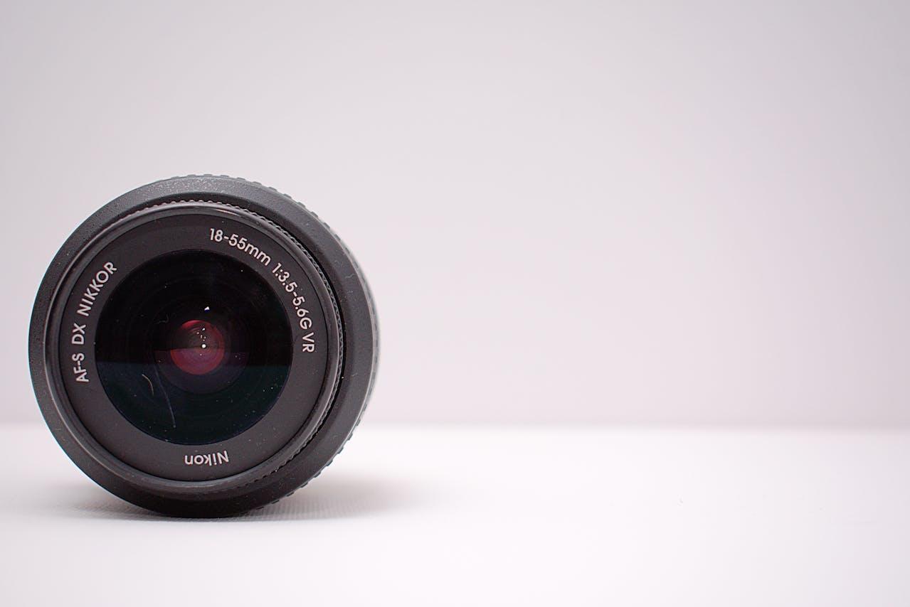 Objectif Nikon en gros plan.