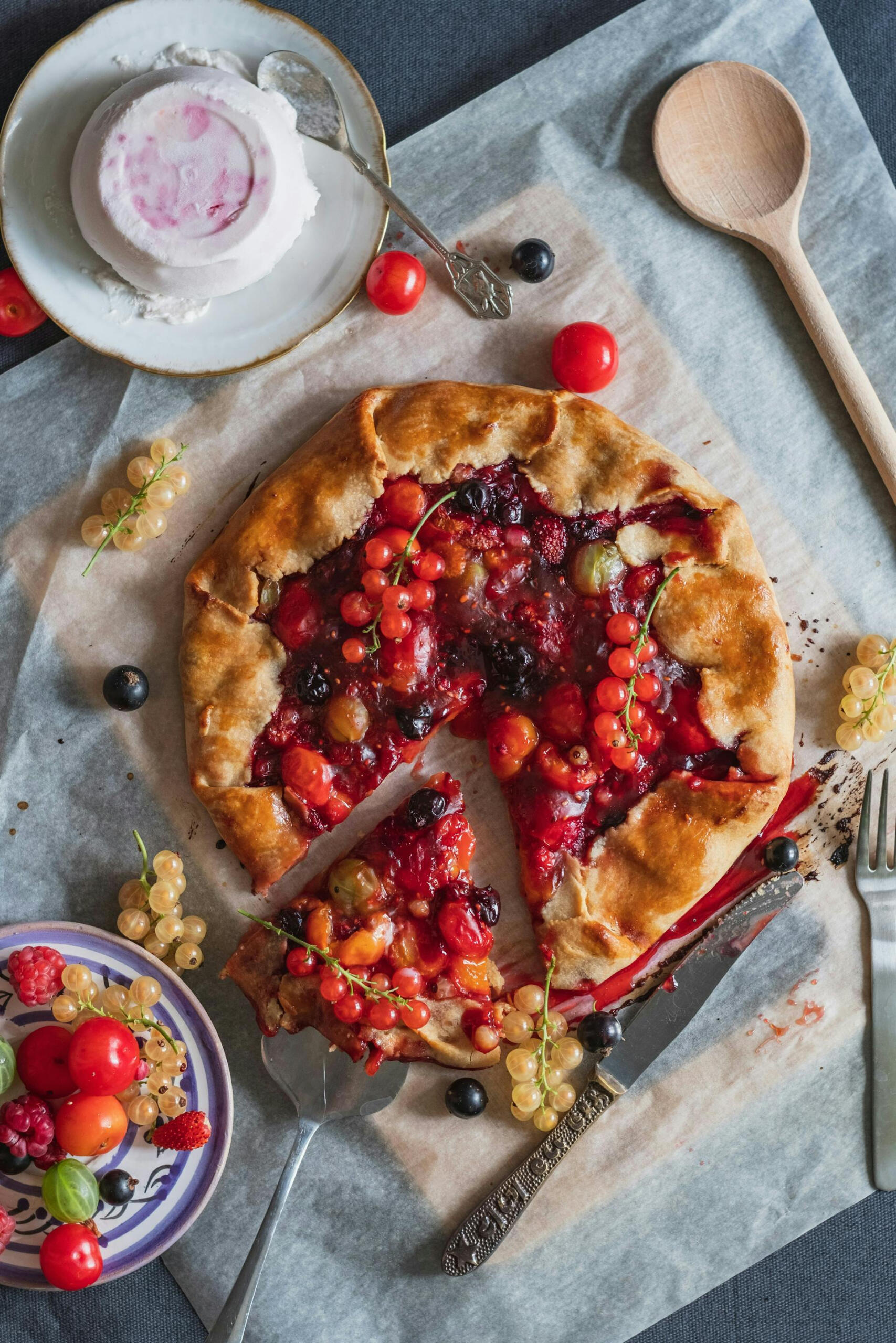 galette des rois avec des fruits 