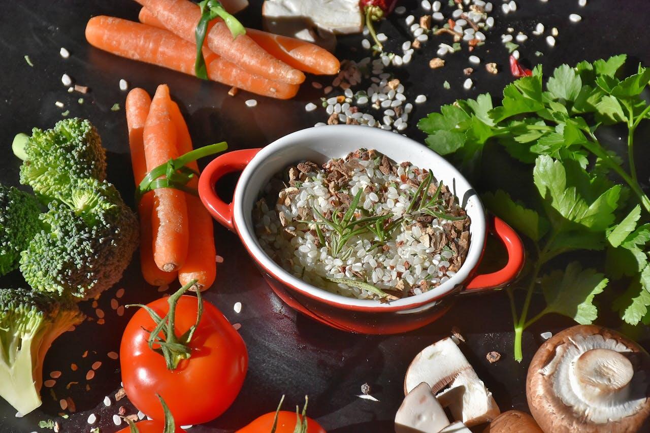 Ingrédients salés pour cuisiner un plat protéiné.