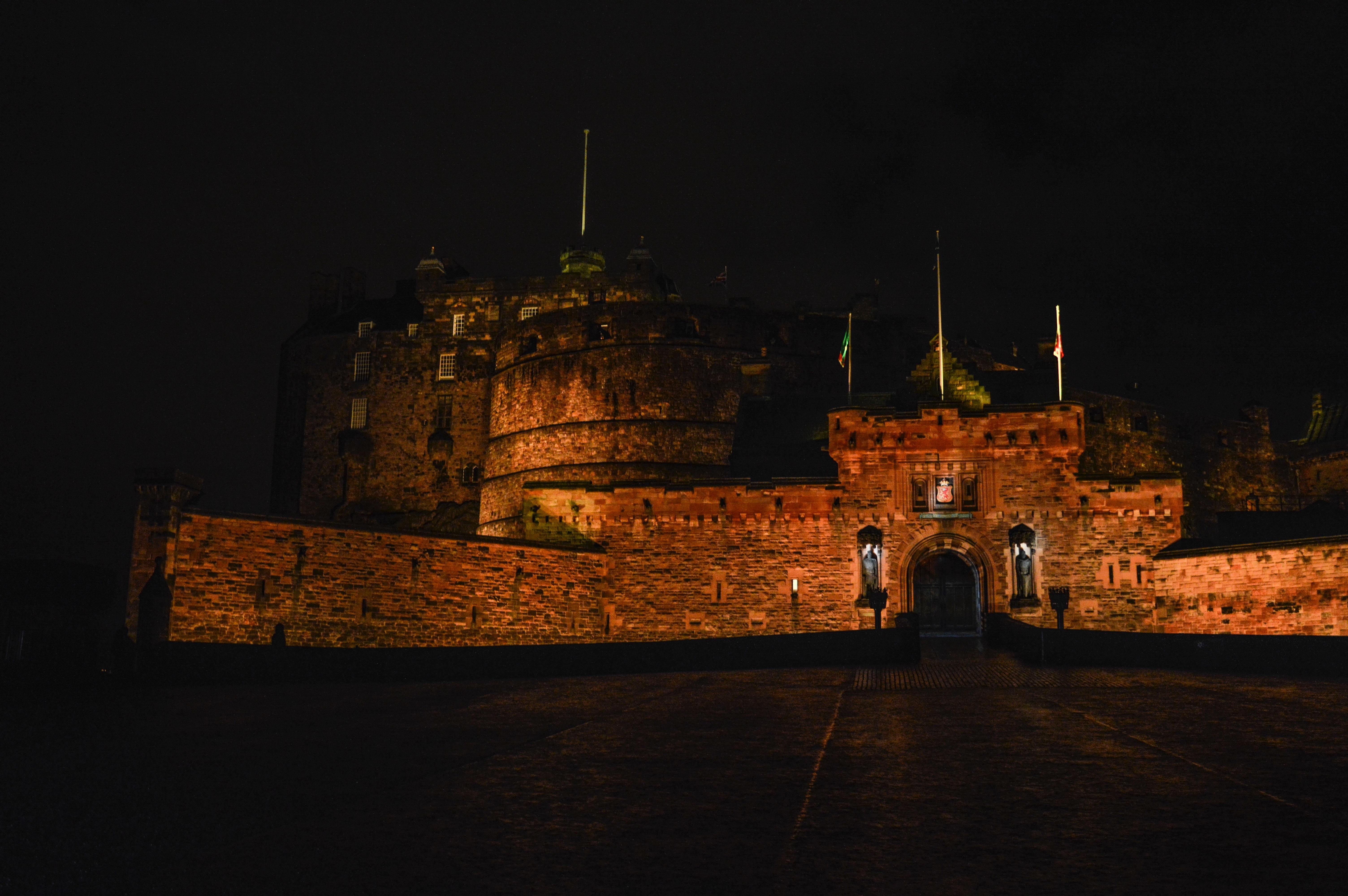 Edinburgh's monuments attract many students to study in the city. Perhaps you could tutor some of them?