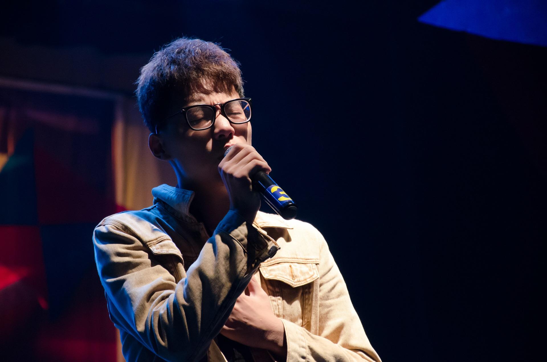 Singing out loud helps you improve pronunciation