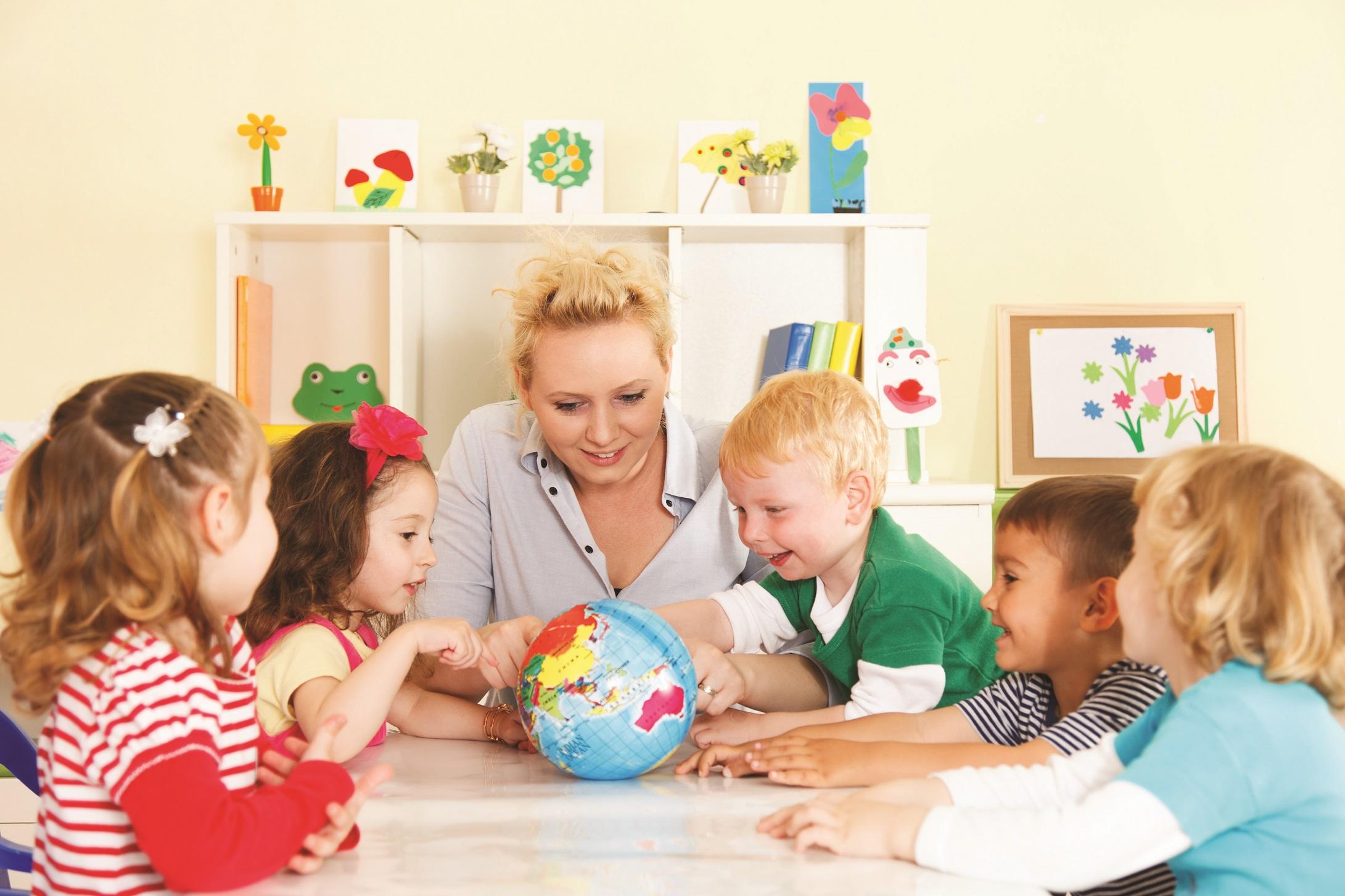 How can you teach young children English?