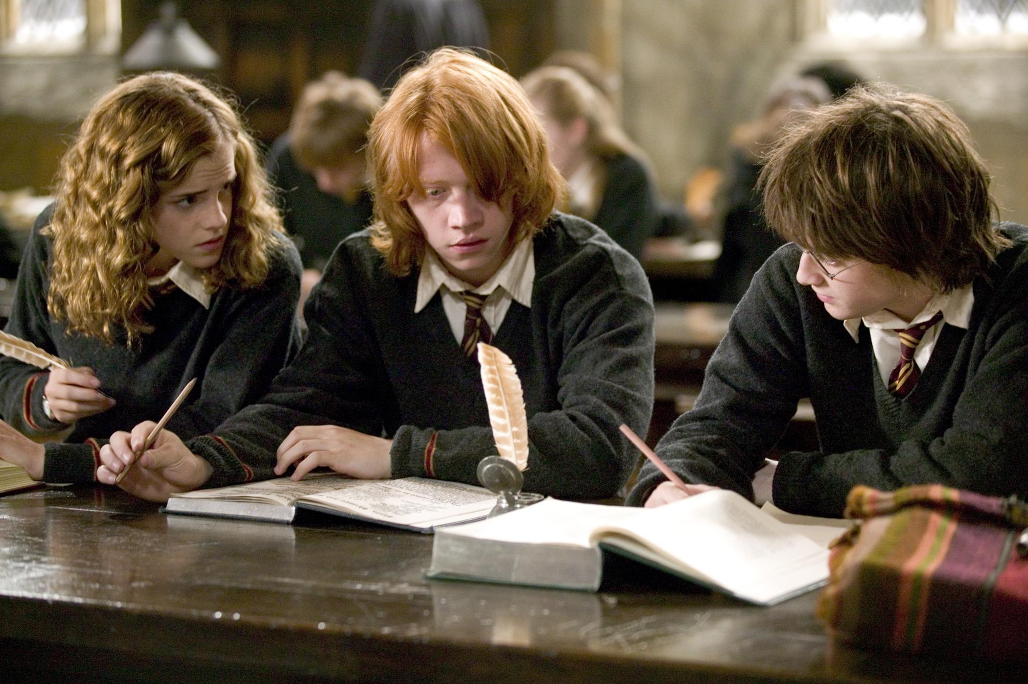 When should children start learning English?