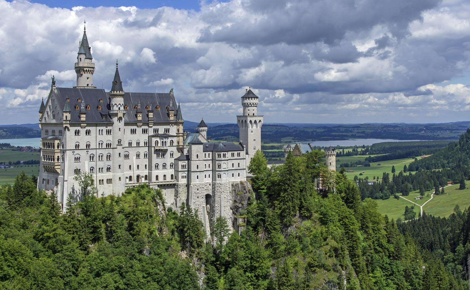 Learning a language is about far ore than the words: discover the culture too