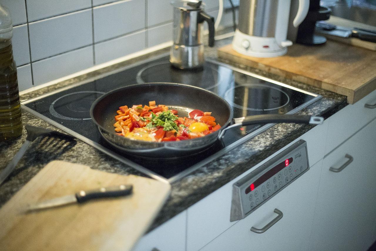 Eating at least 3 healthy meals a day will give your body what it needs