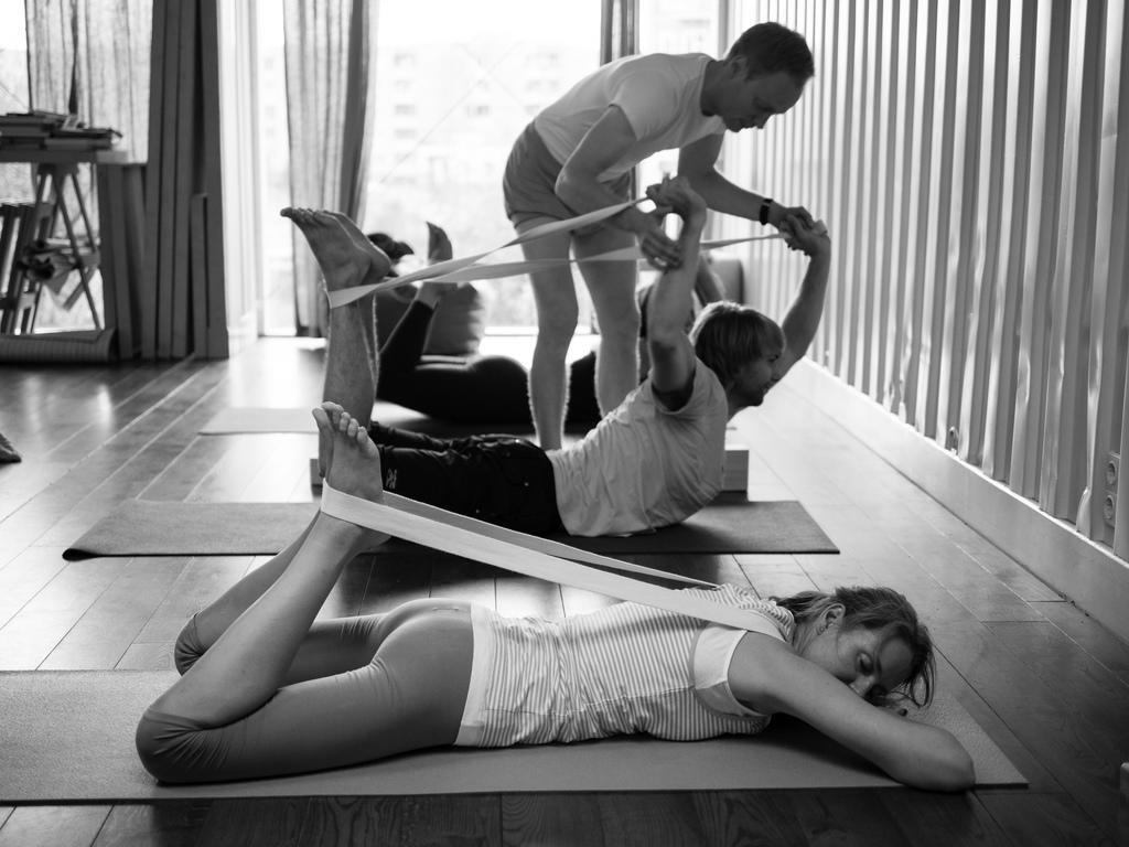 7 Tips For Successful Yoga Lessons