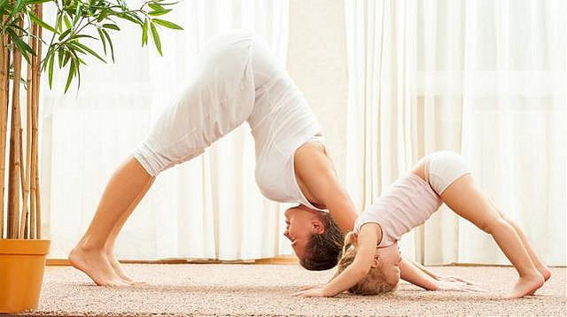 Meet other mums and share parenting tips at yoga classes.
