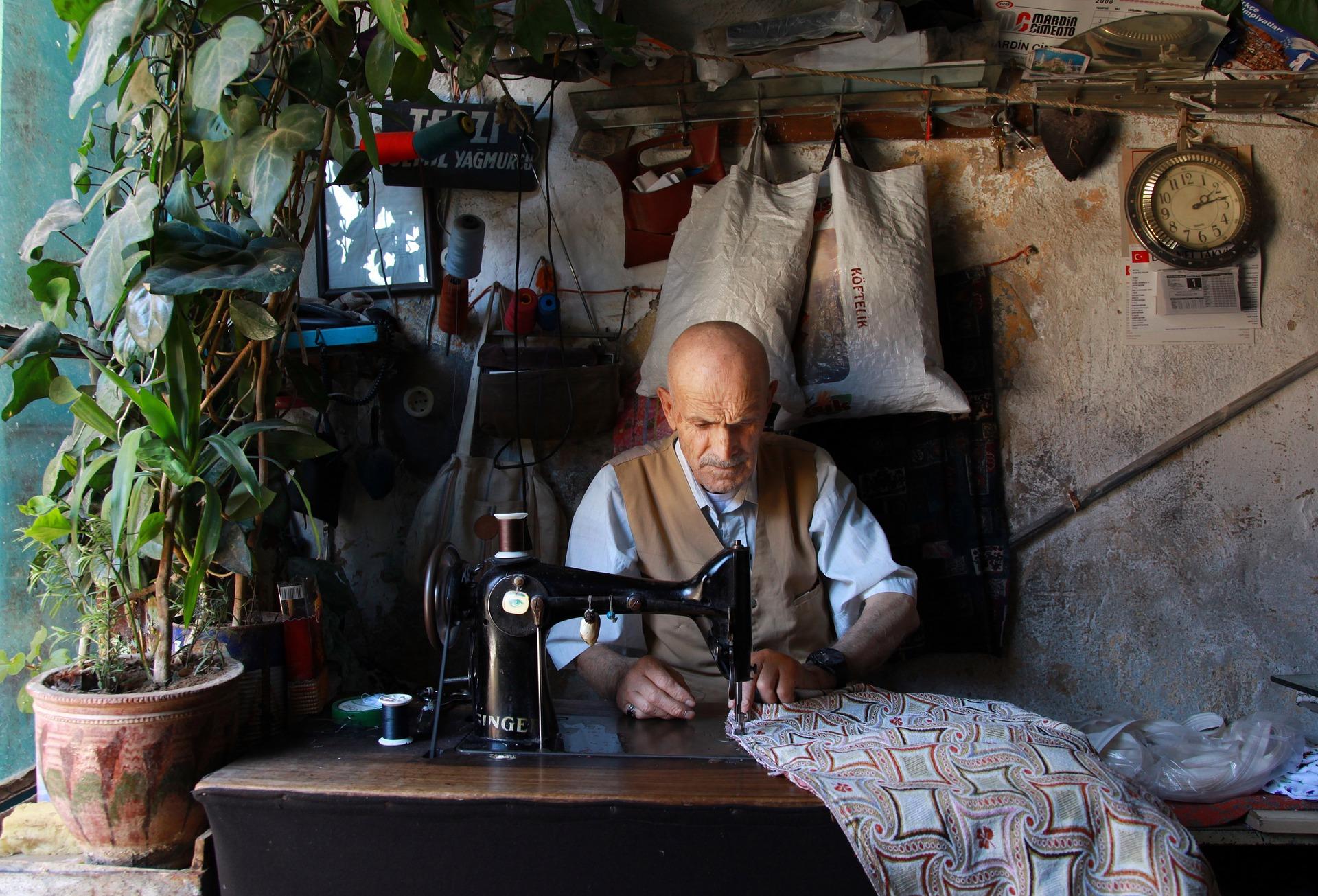 Today's sewing machines are computerised 