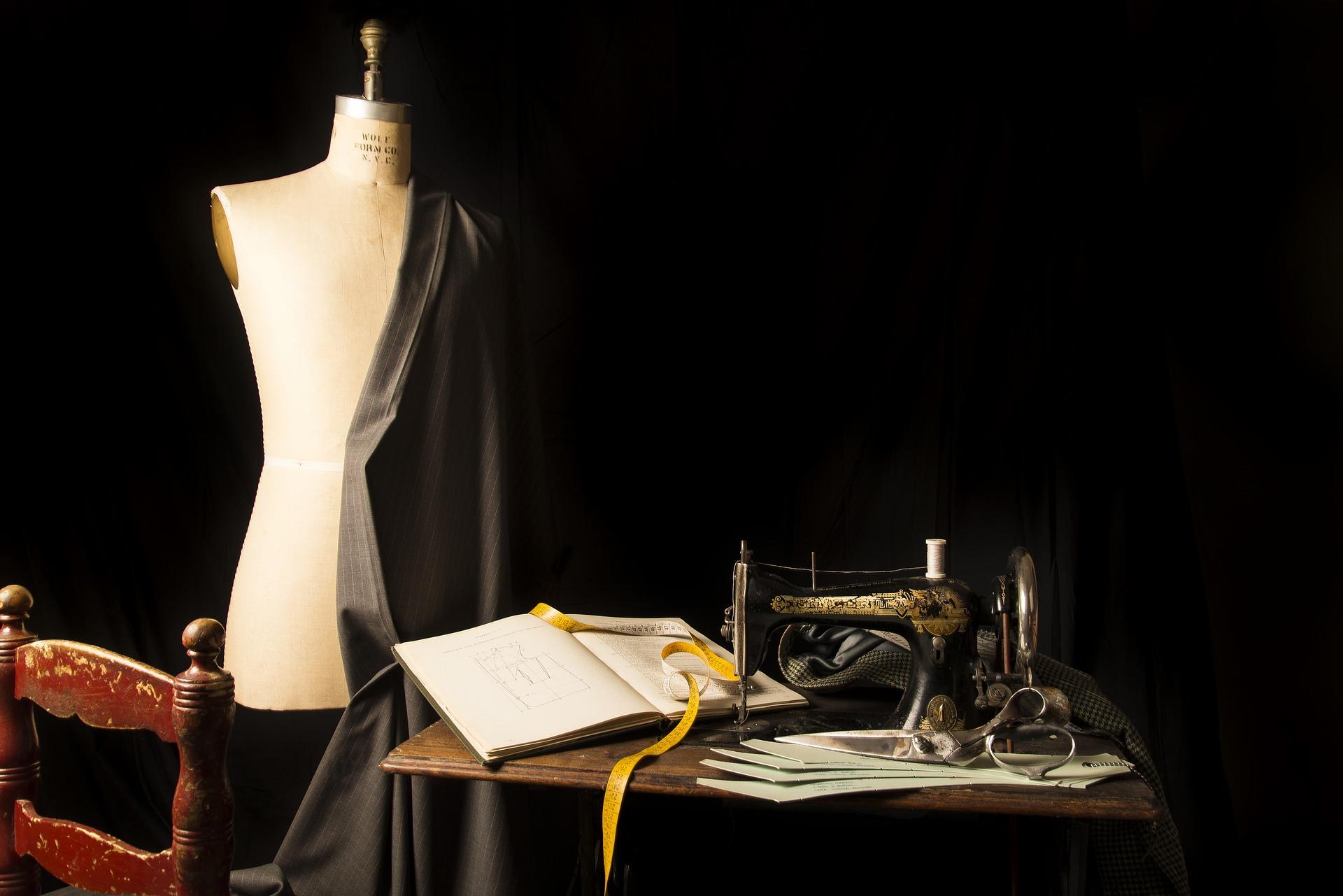 Find tutors online with Superprof to refine your sewing skills.