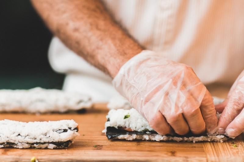 Cookery classes are normally offered by schools, colleges, independent organisations as well as some individuals.