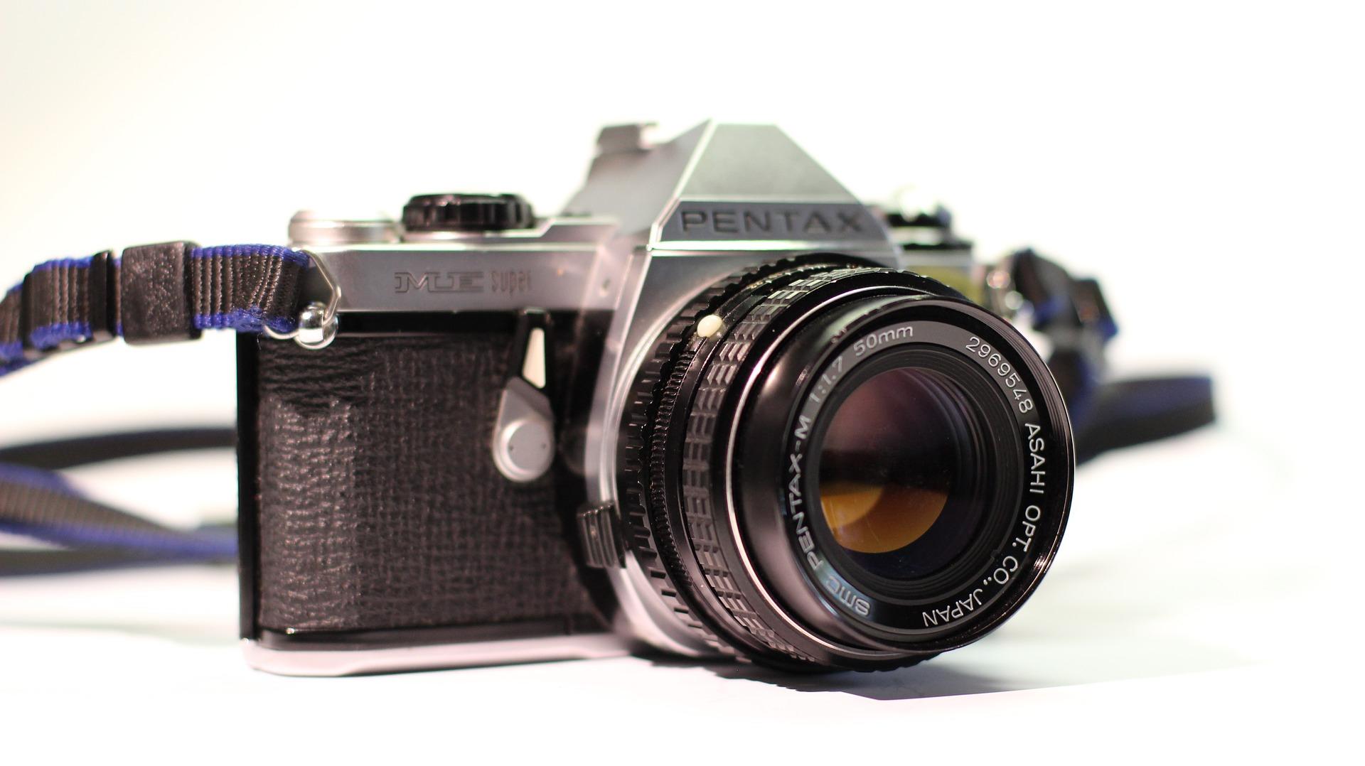 At one time, this type of camera was cutting edge