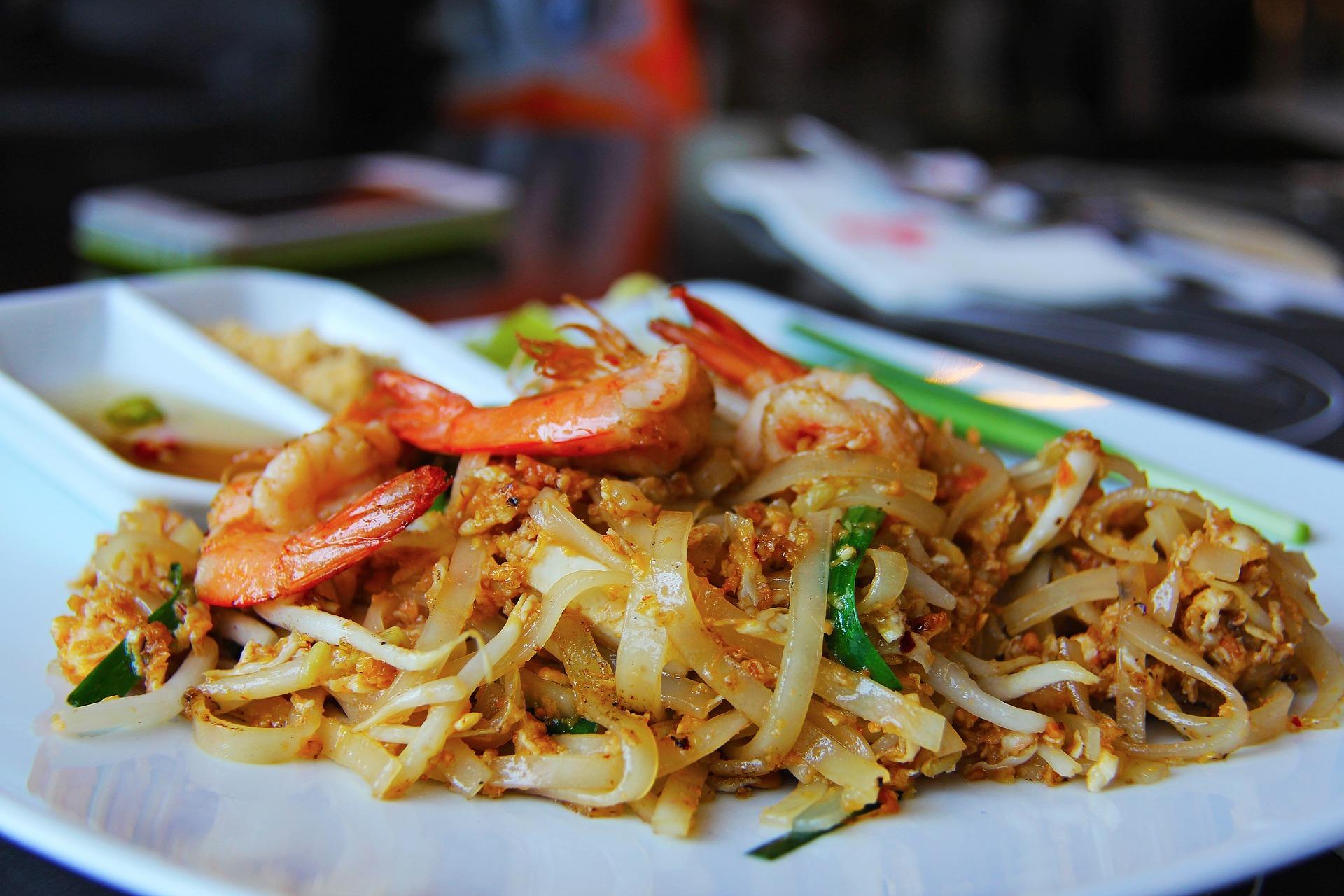 How do you make pad Thai?