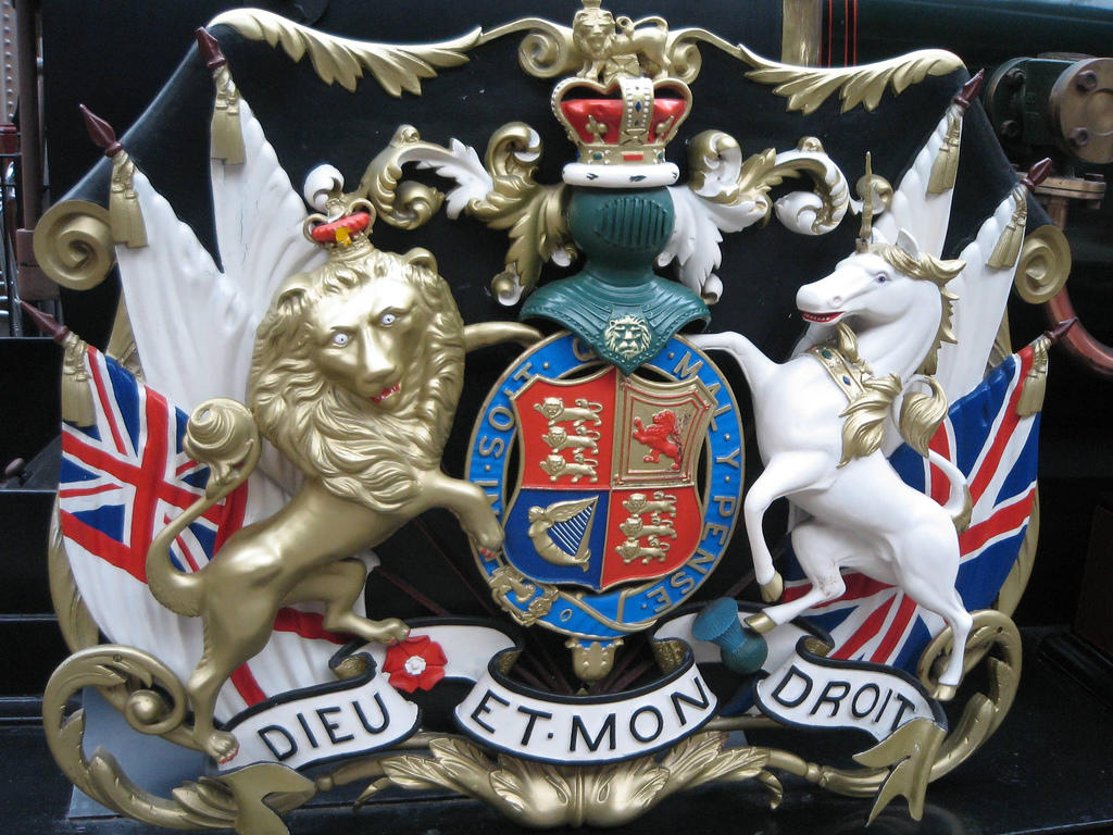 A French sentence as the motto of the English arms.